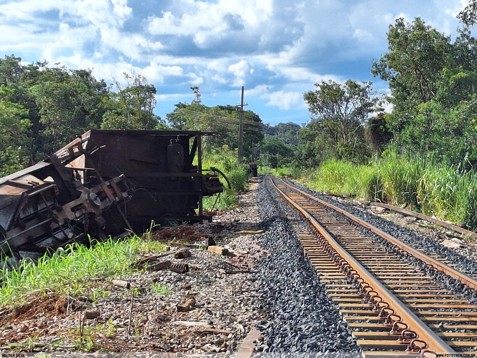 VLI Paisagens Ferroviárias 00 em Goiandira · GO
