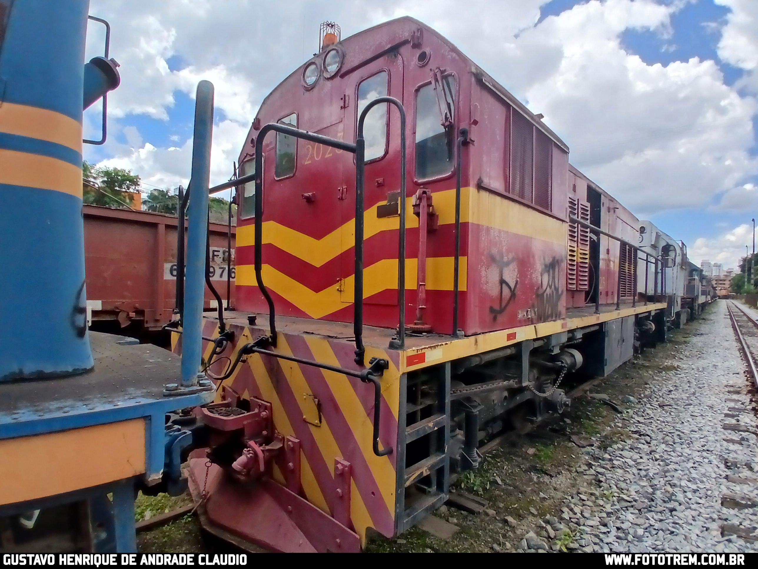 RFFSA GE U5B 2020 em Divinópolis · MG