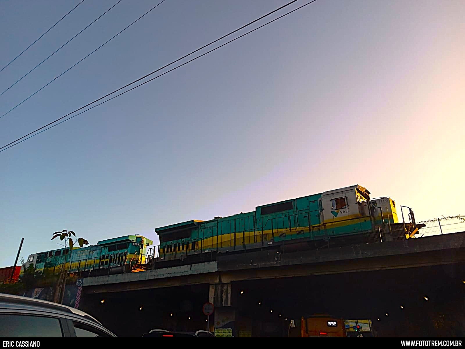 EFVM GE DASH-9M 1112 em Belo Horizonte · MG
