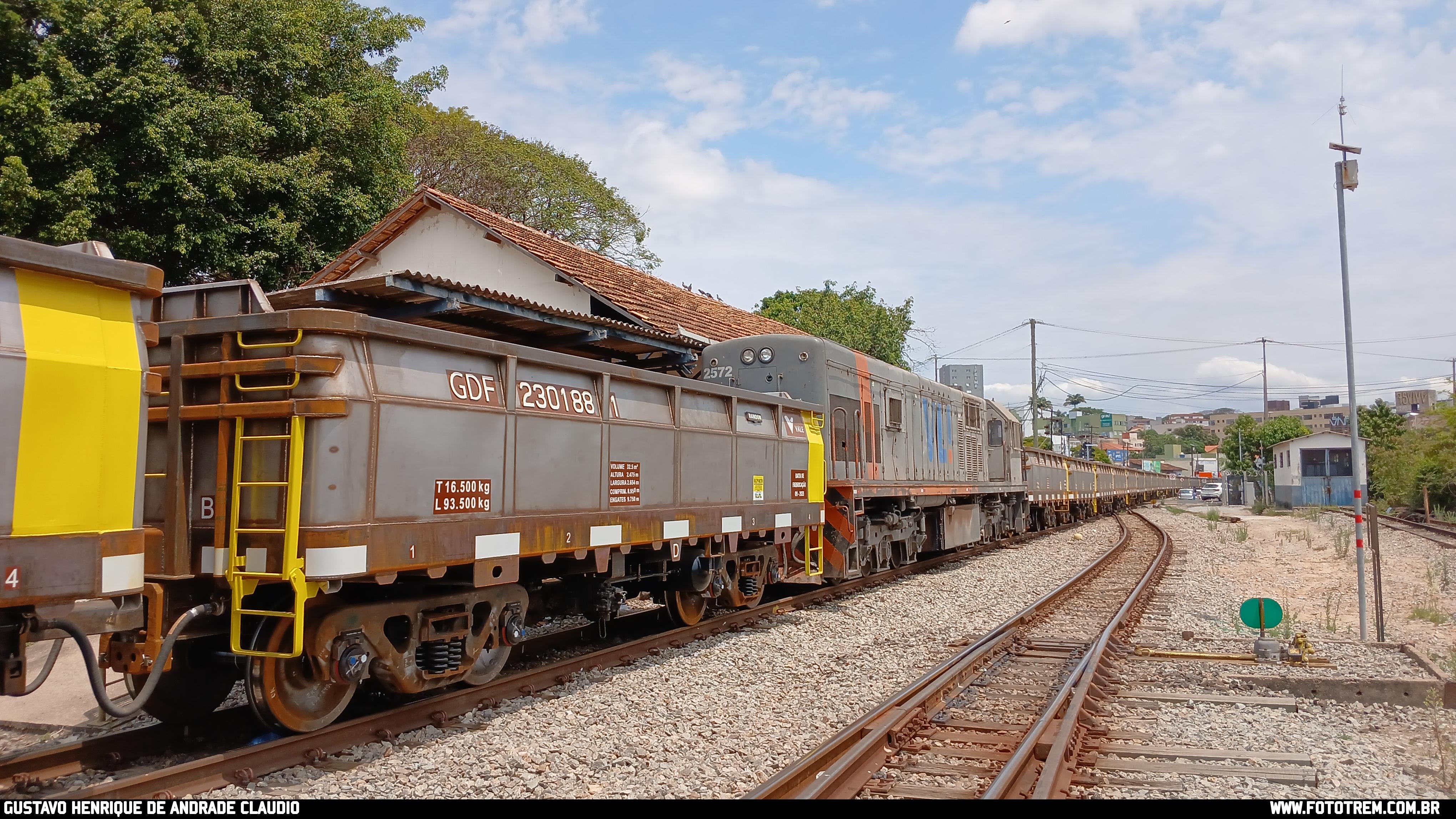 EFVM Vagão GDF em Betim · MG
