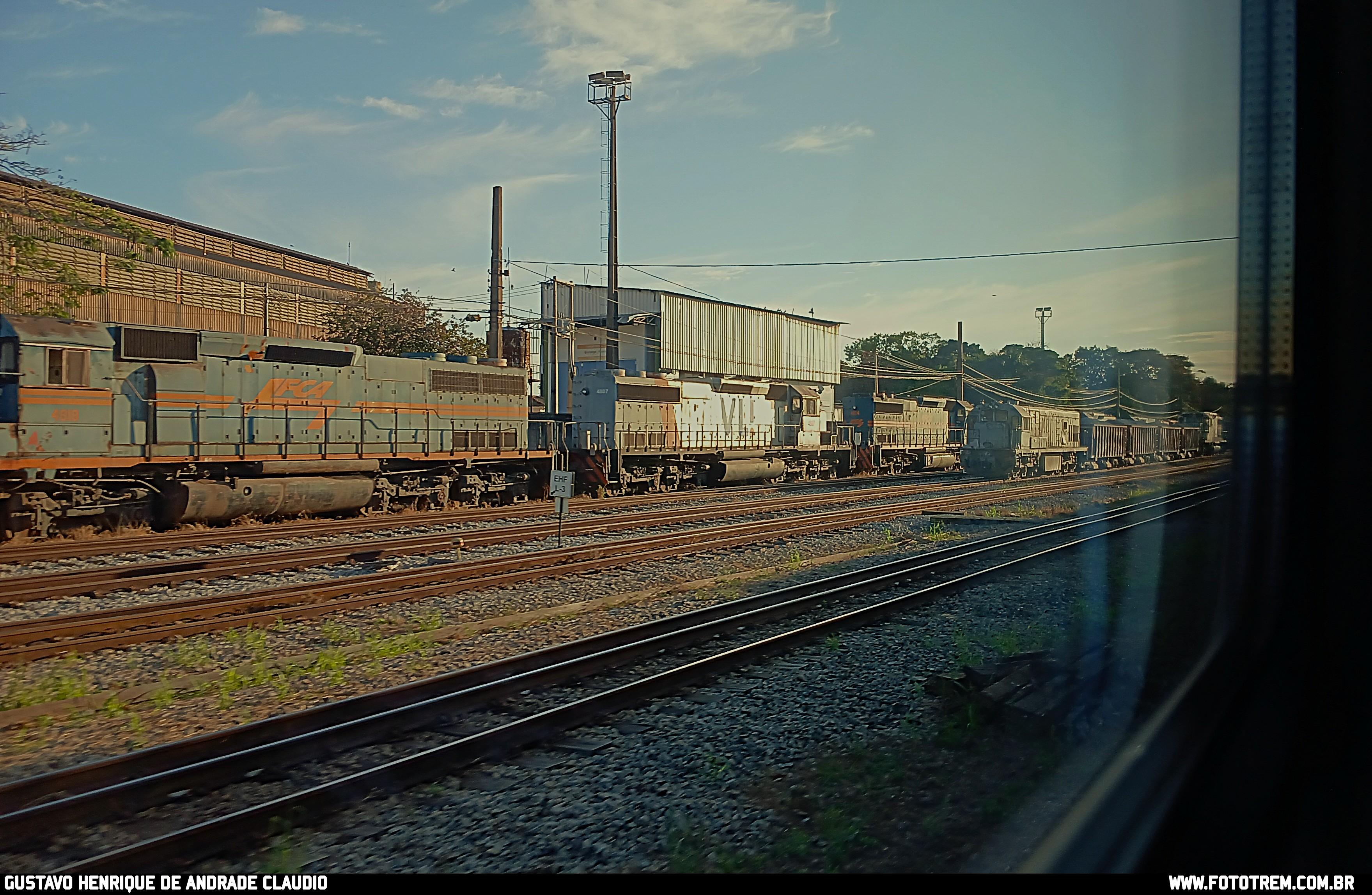 FCA EMD SD40-2 BB 4818 em Belo Horizonte · MG