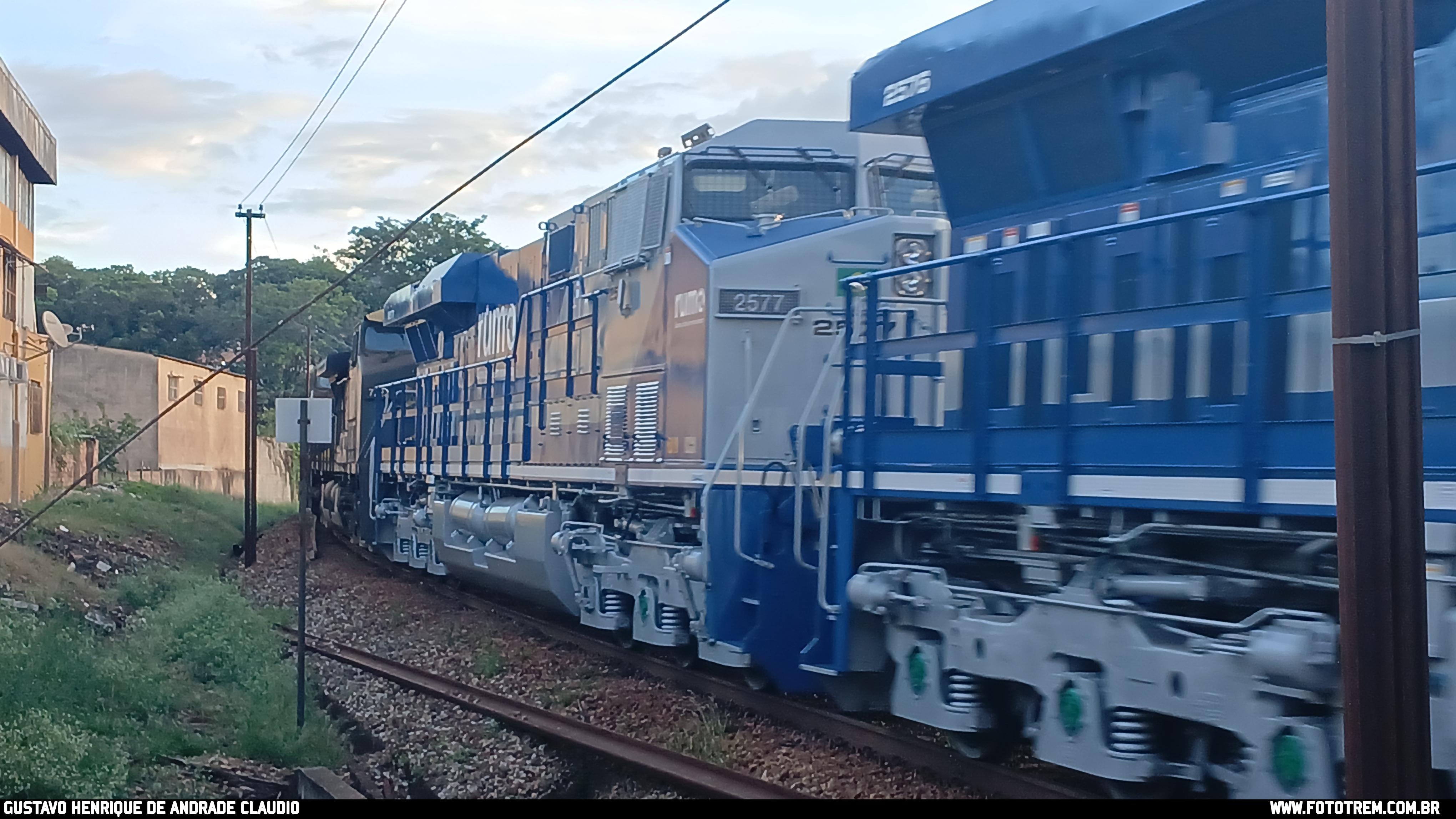 Rumo WABTEC ES44ACi 2577 em Mário Campos MG 