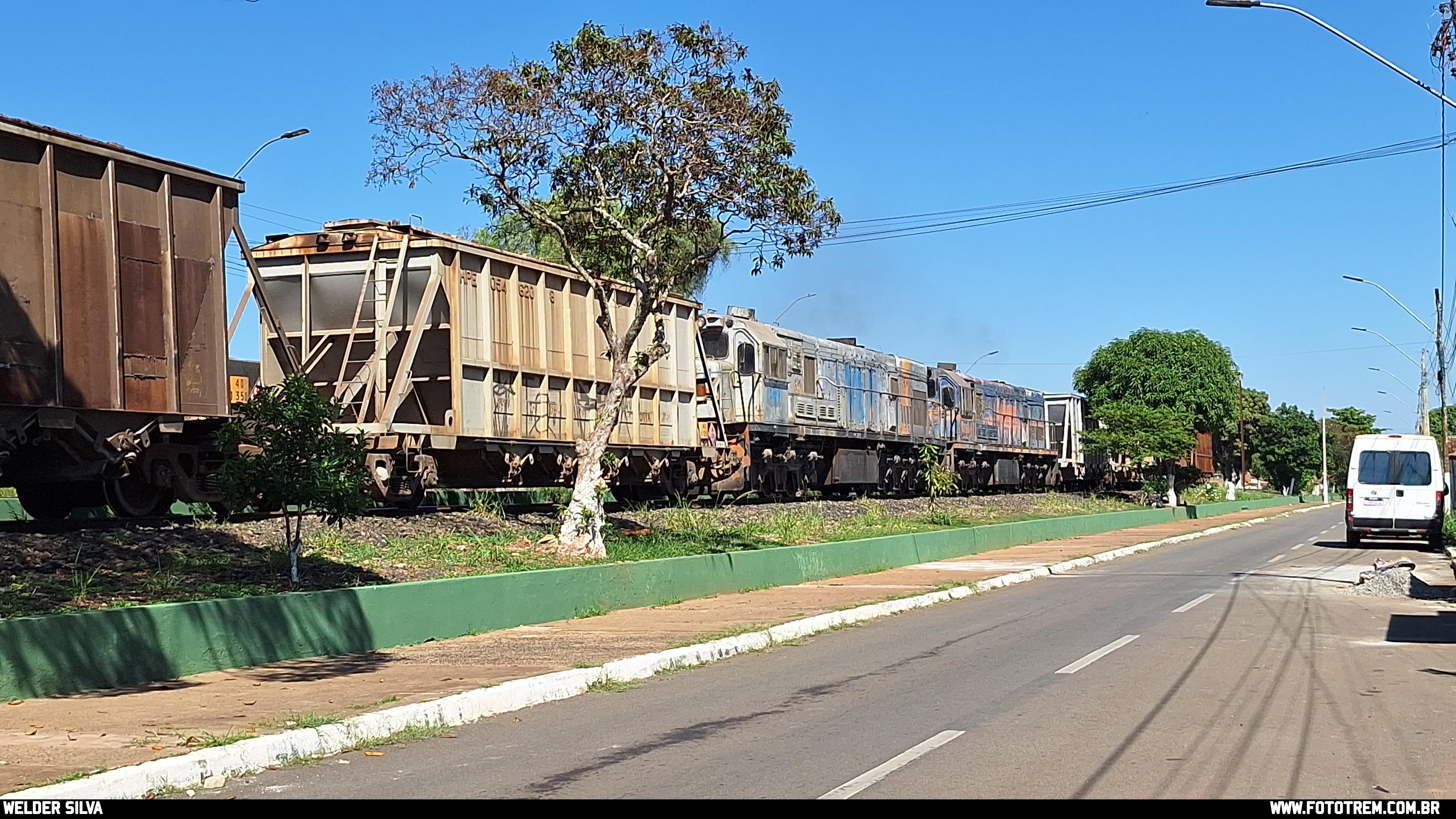 VLI GE U22C 2809 em Catalão · GO