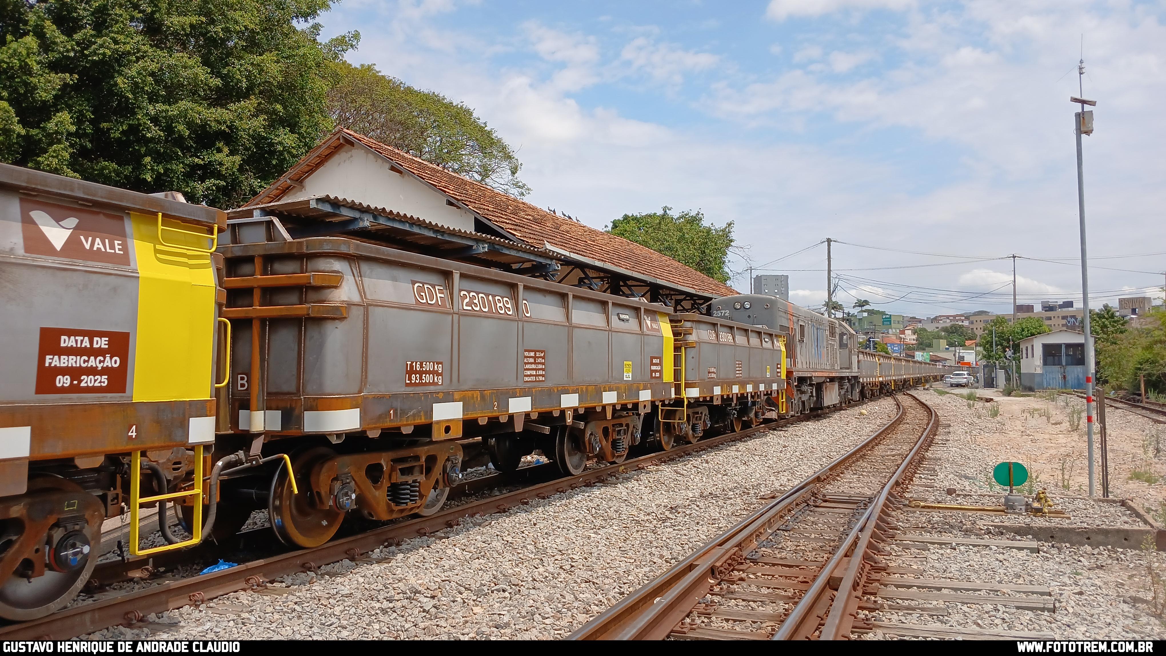 EFVM Vagão GDF em Betim · MG