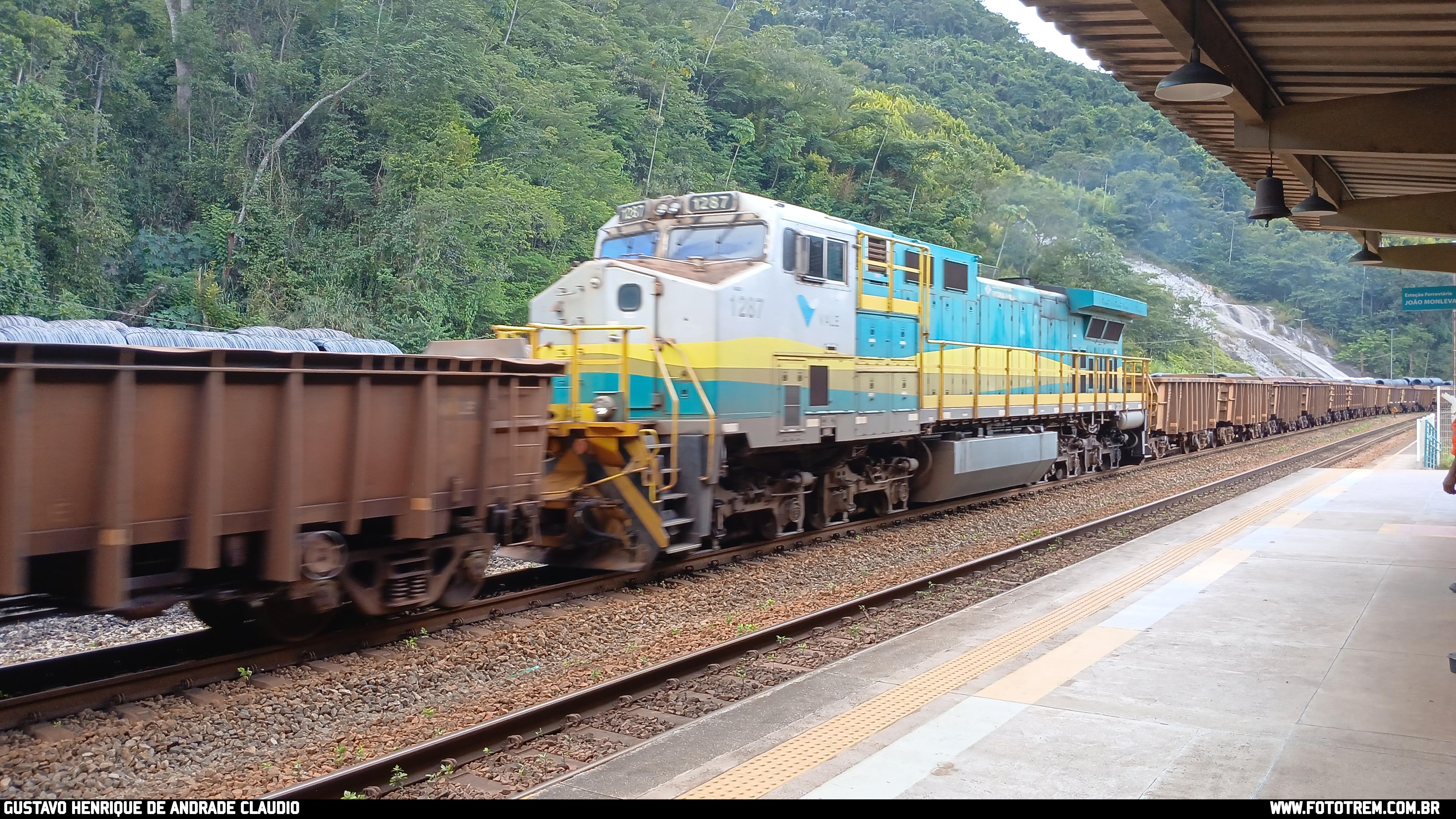 EF Vitória Minas GE BB40-9WM 1287 em João Monlevade MG 