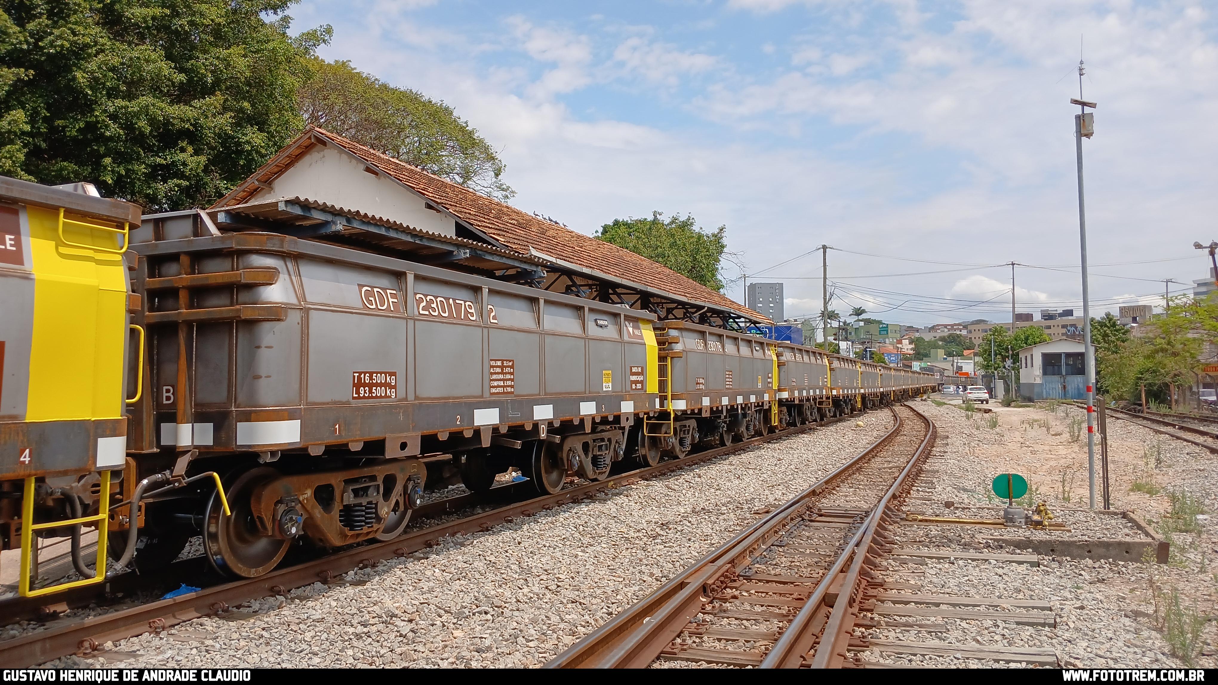 EFVM Vagão GDF em Betim · MG