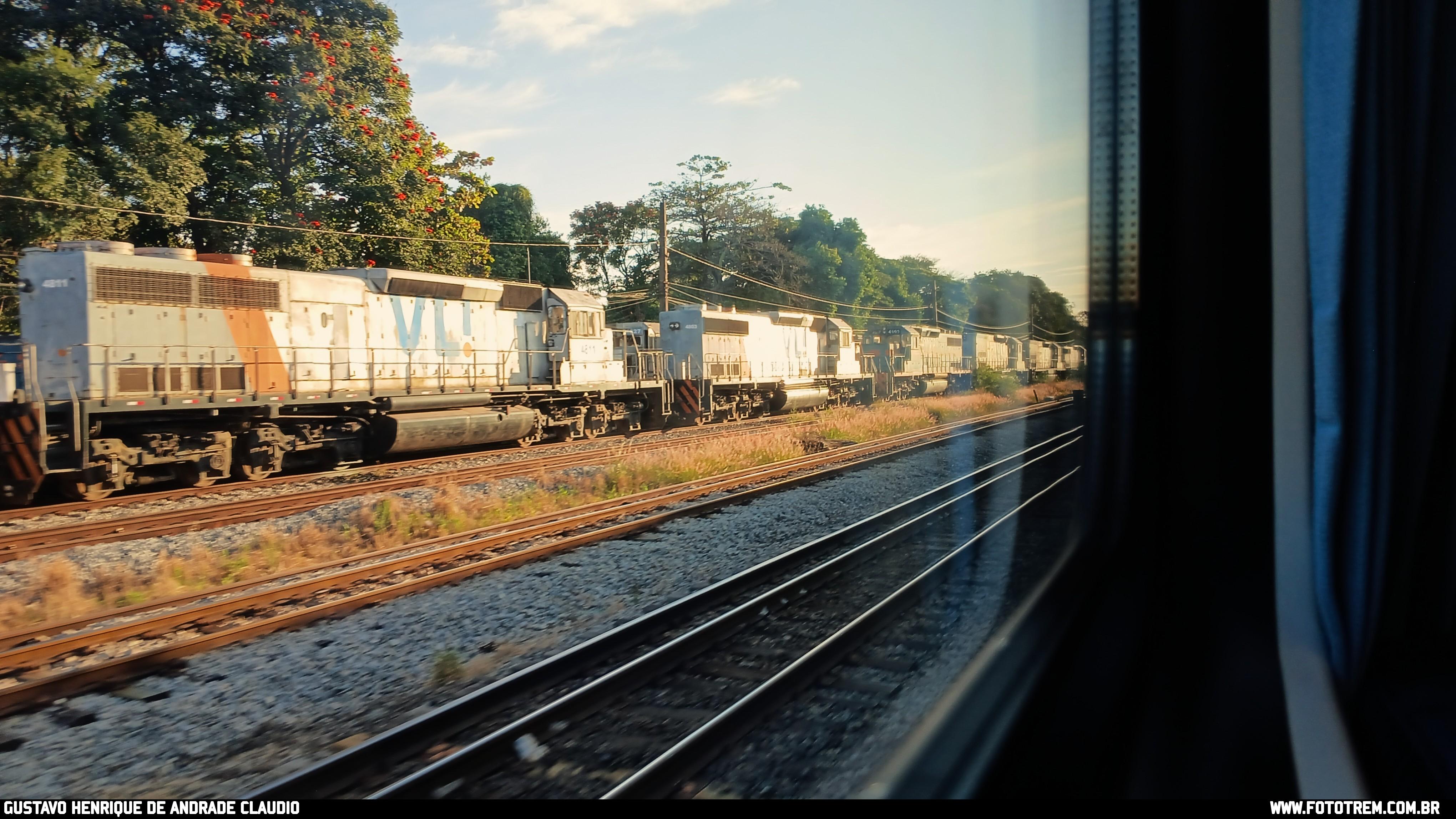 FCA EMD SD40-2 BB 4811 em Belo Horizonte · MG