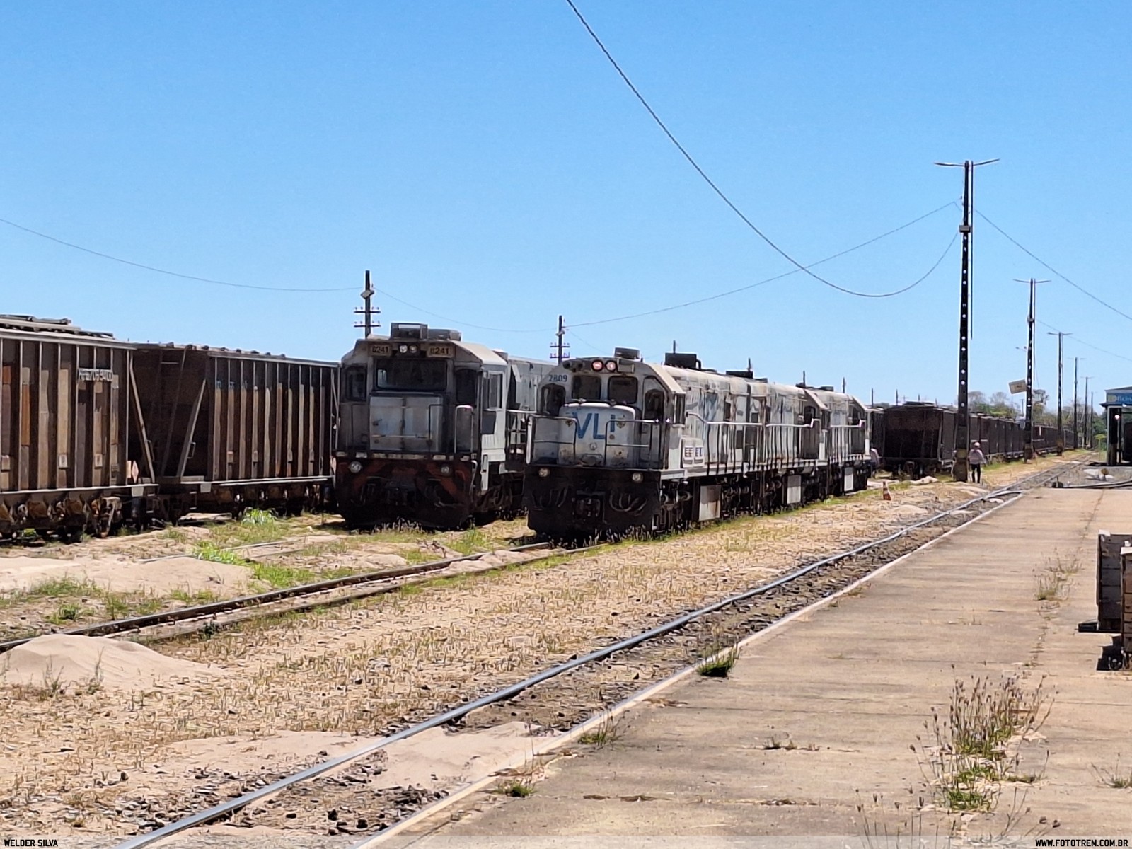 VLI GE U22C 2909 em Goiandira · GO