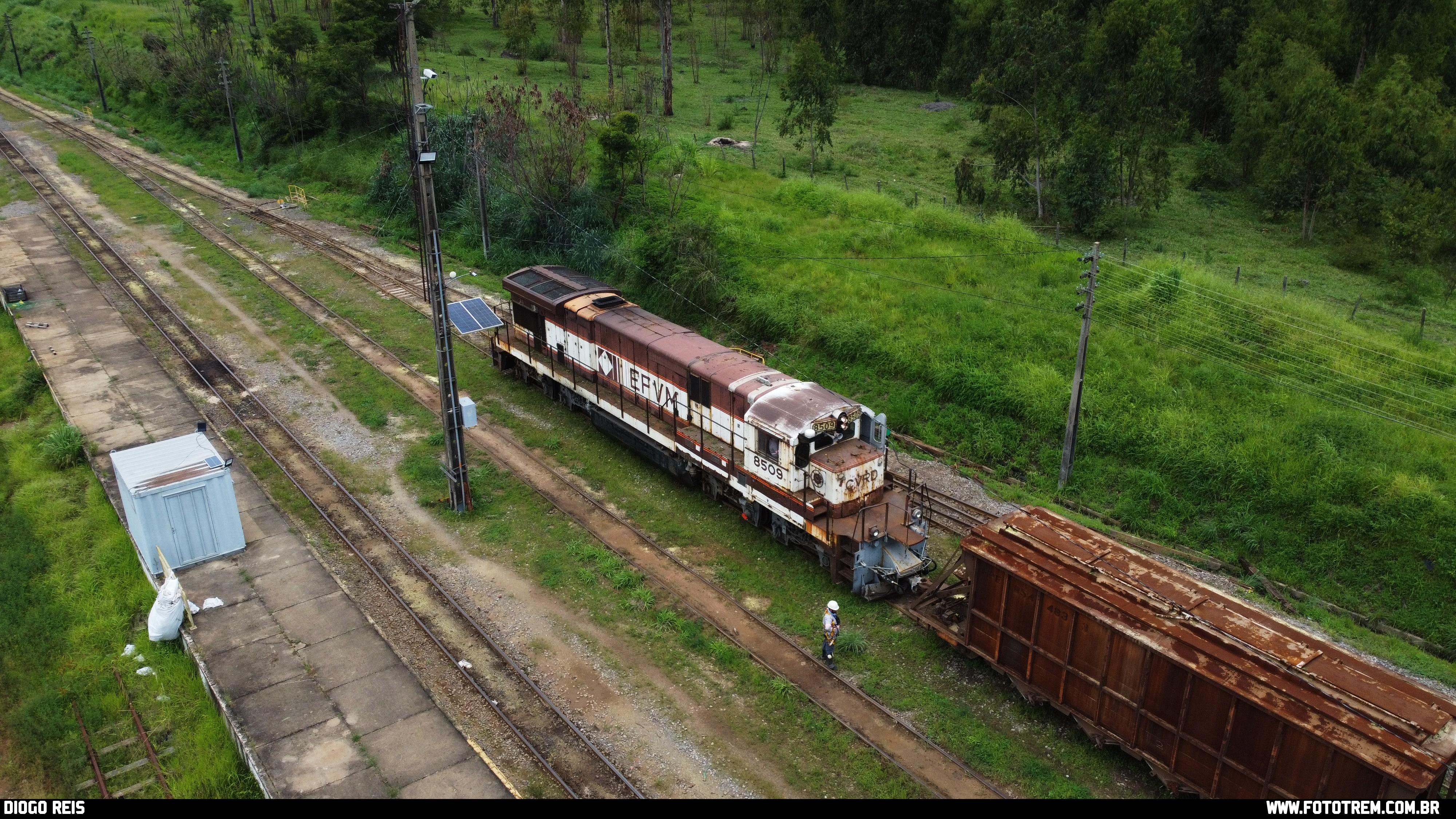 Foto Trem - EF Vitória Minas GE BB36-7 8509 em Goiandira - GO