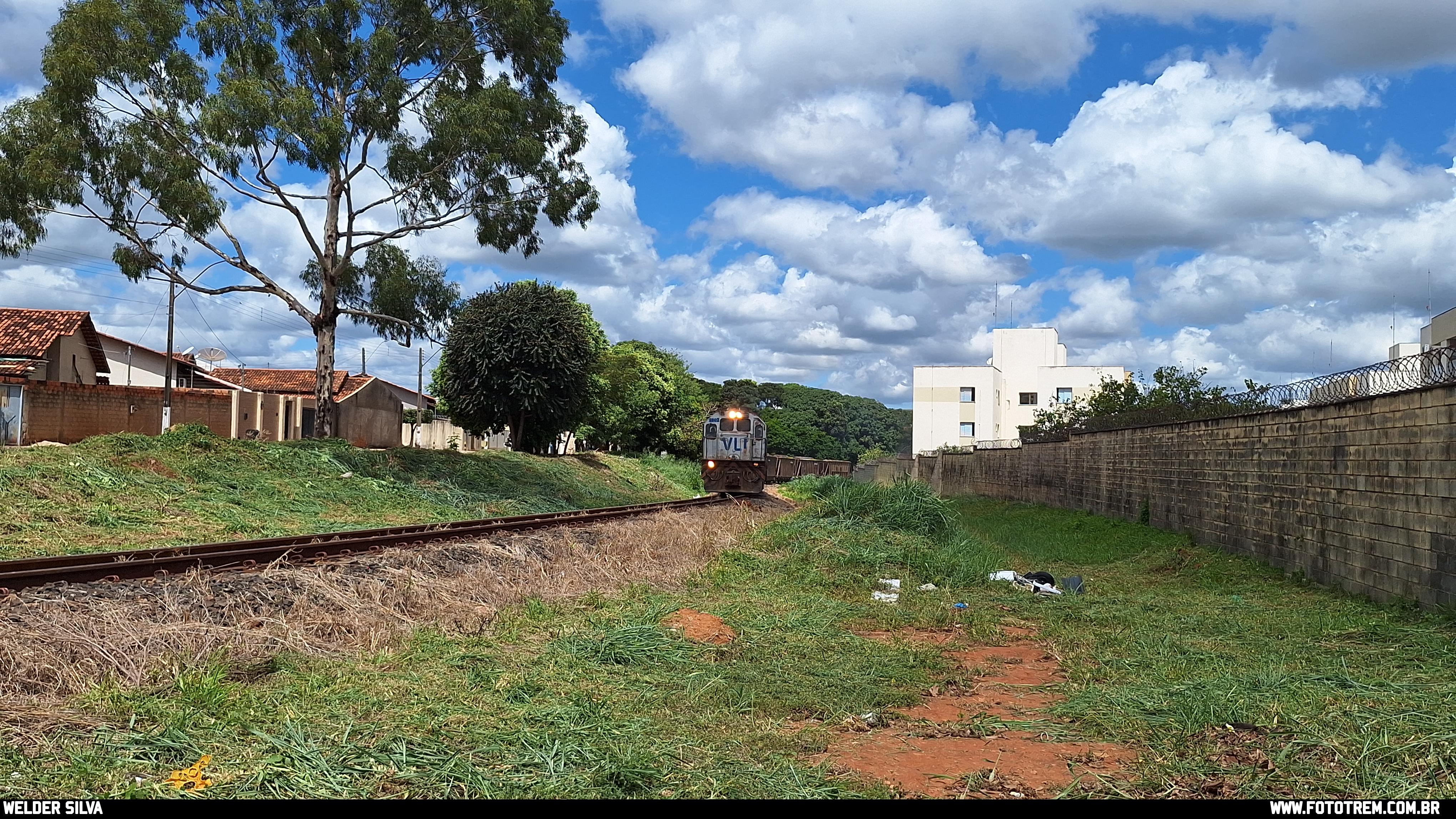 VLI GE U22C 2802 em Catalão - GO