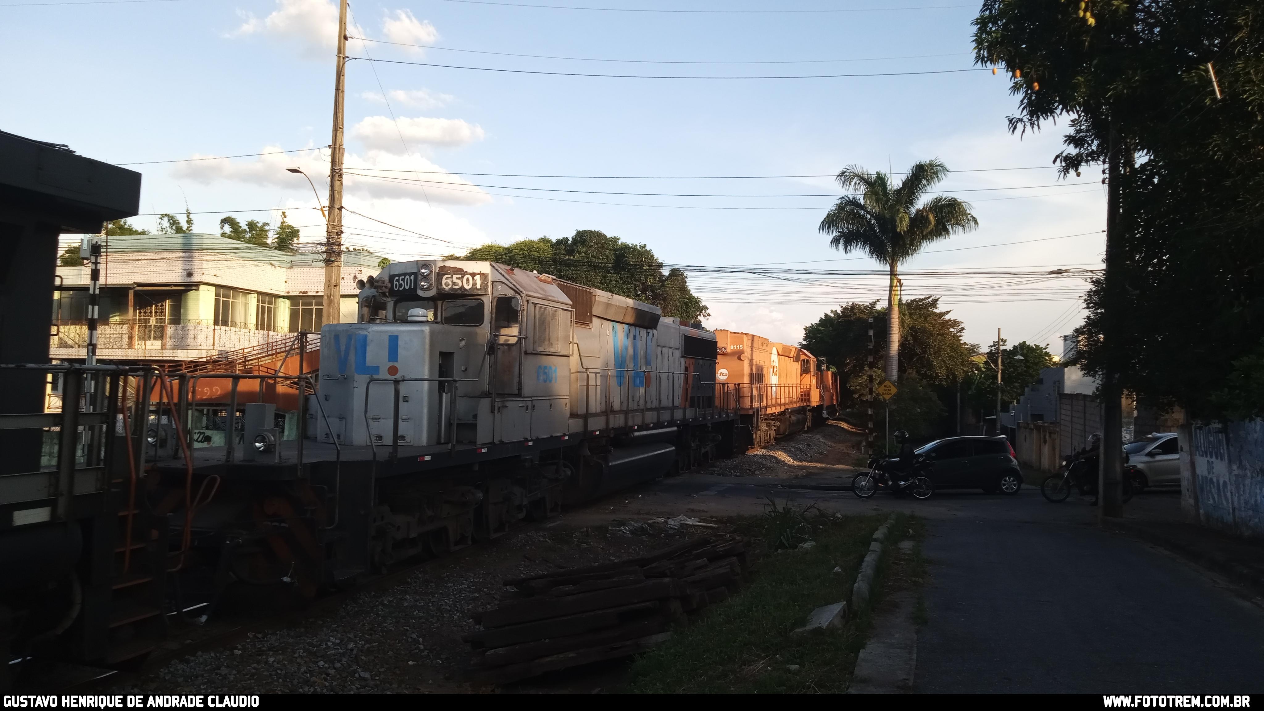 Foto Trem - VLI EMD SD40-2 BB 6501 em Betim - MG