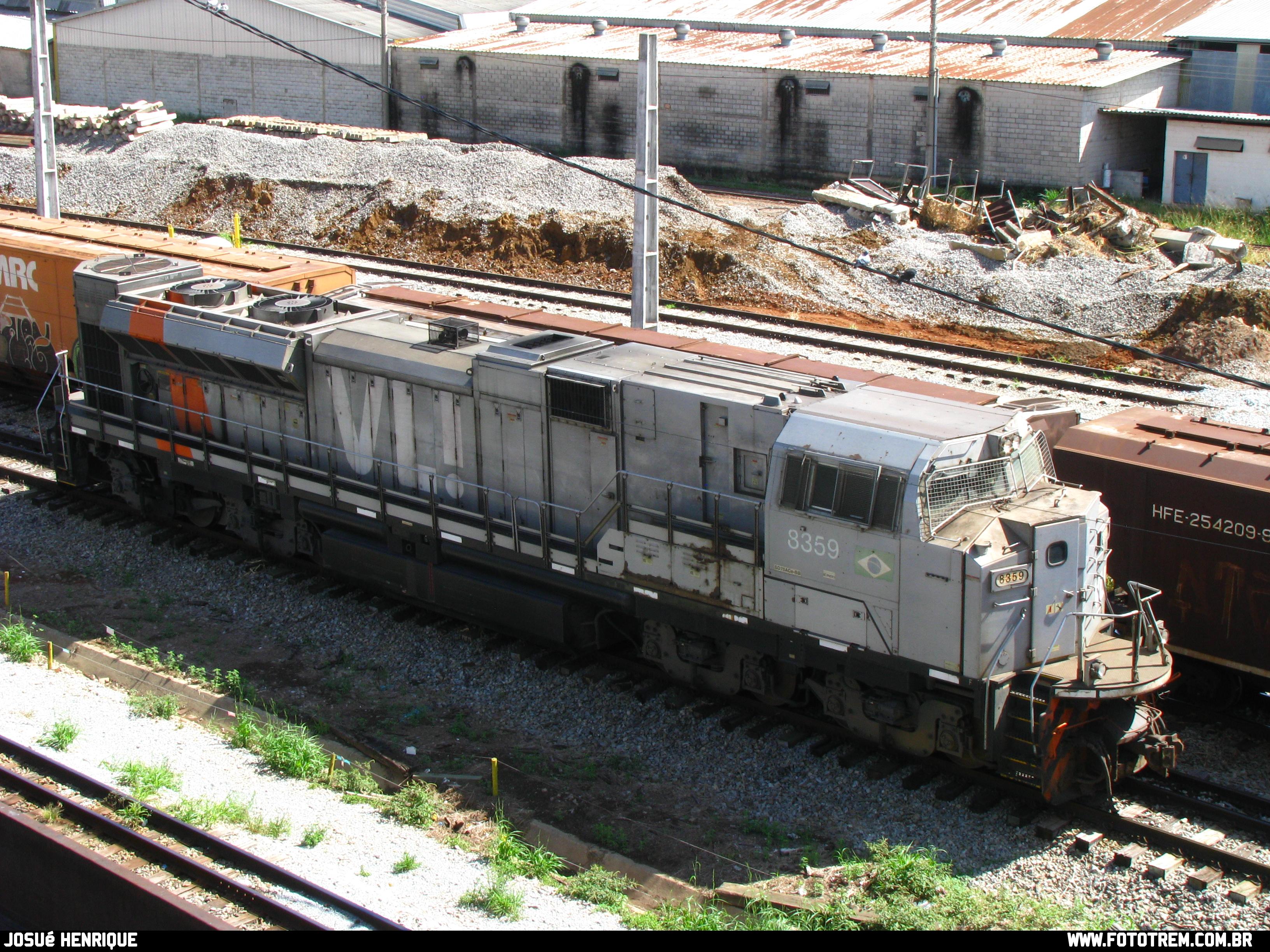 Foto Trem - VLI EMD SD70Ace-BB 8359 em Betim - MG