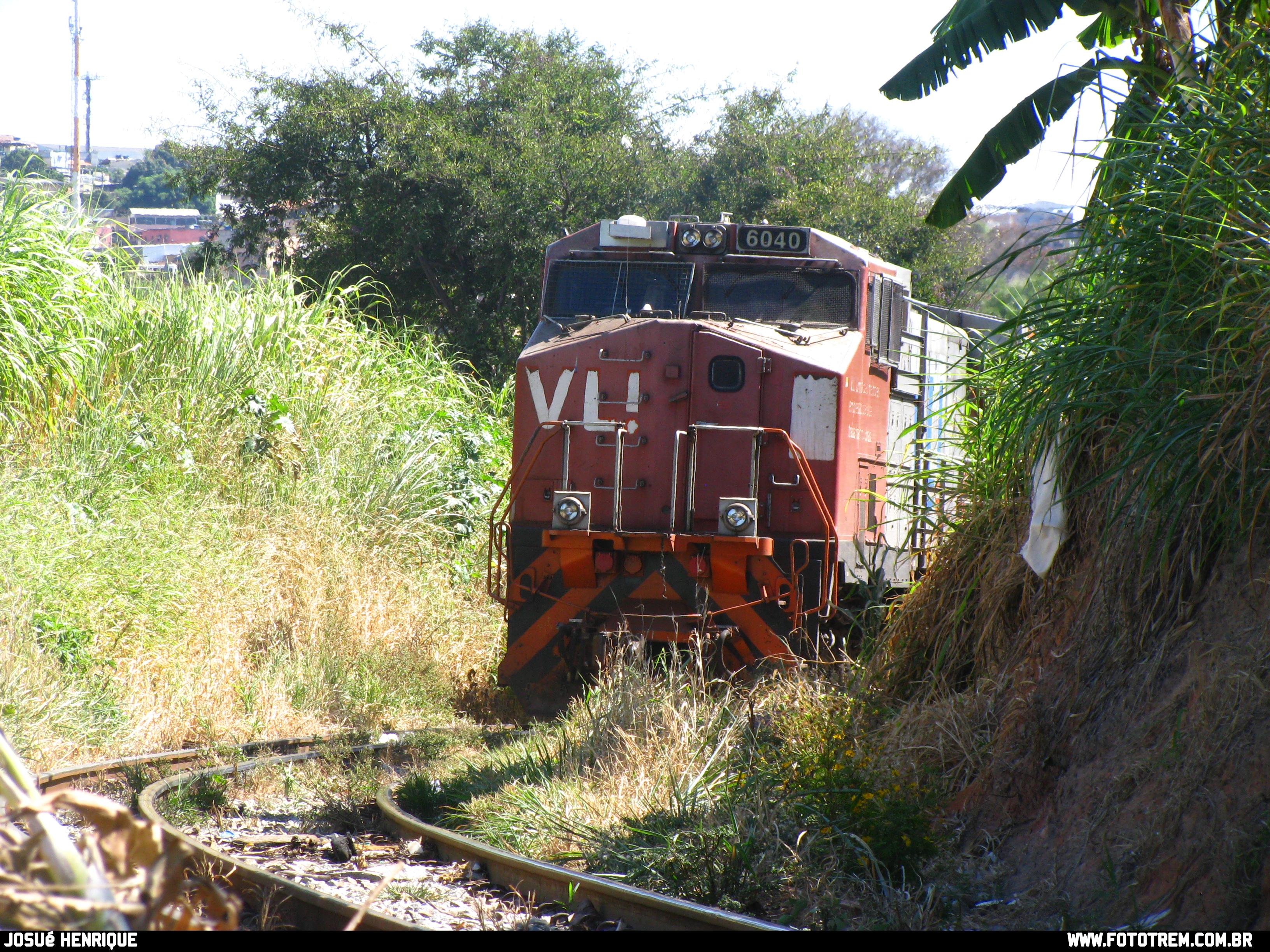 Foto Trem - VLI GE DASH 9-40BBW 6040 em Betim - MG