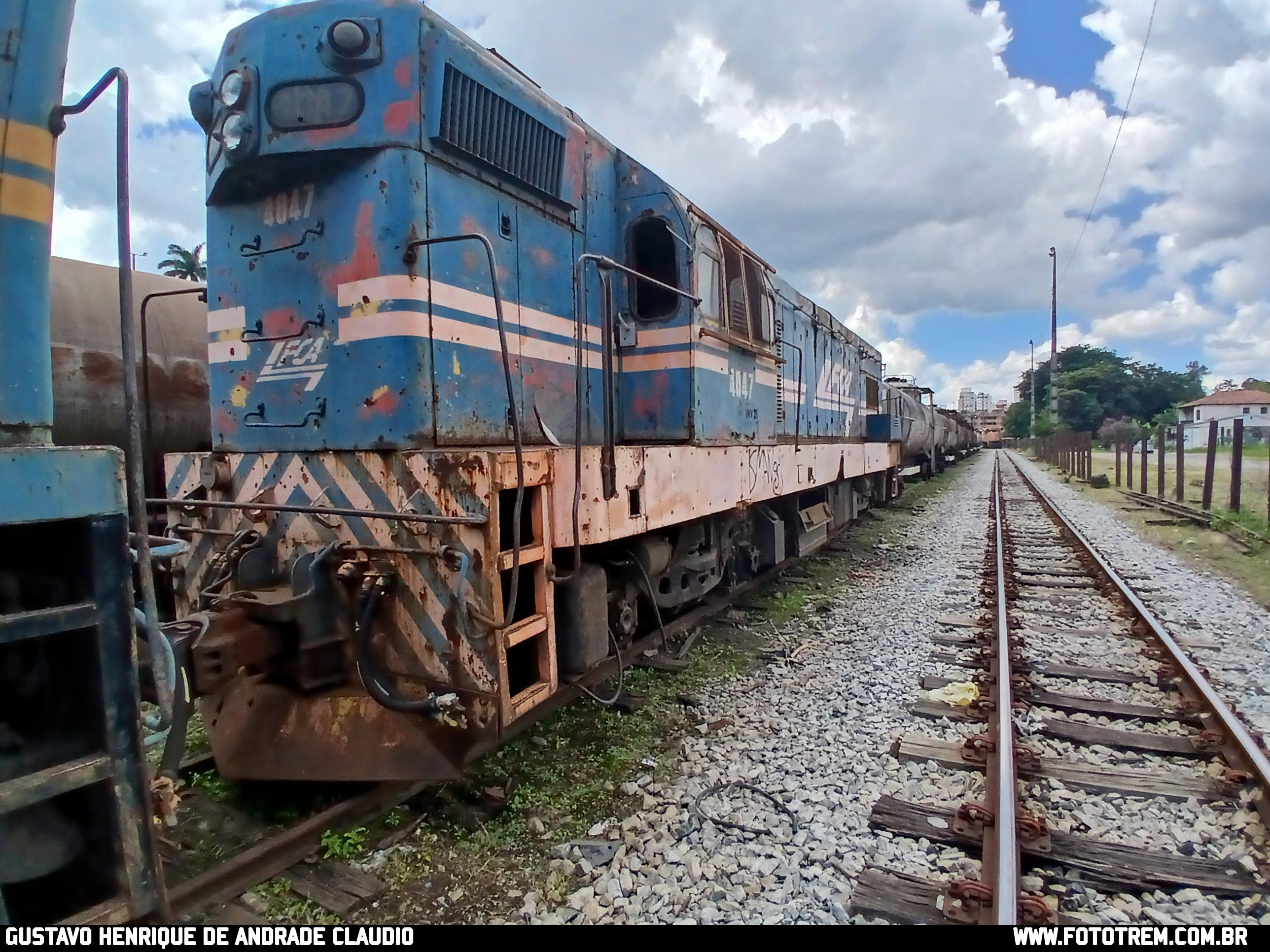 Foto Trem - FCA EMD GM G8 4047 em Divinópolis - MG