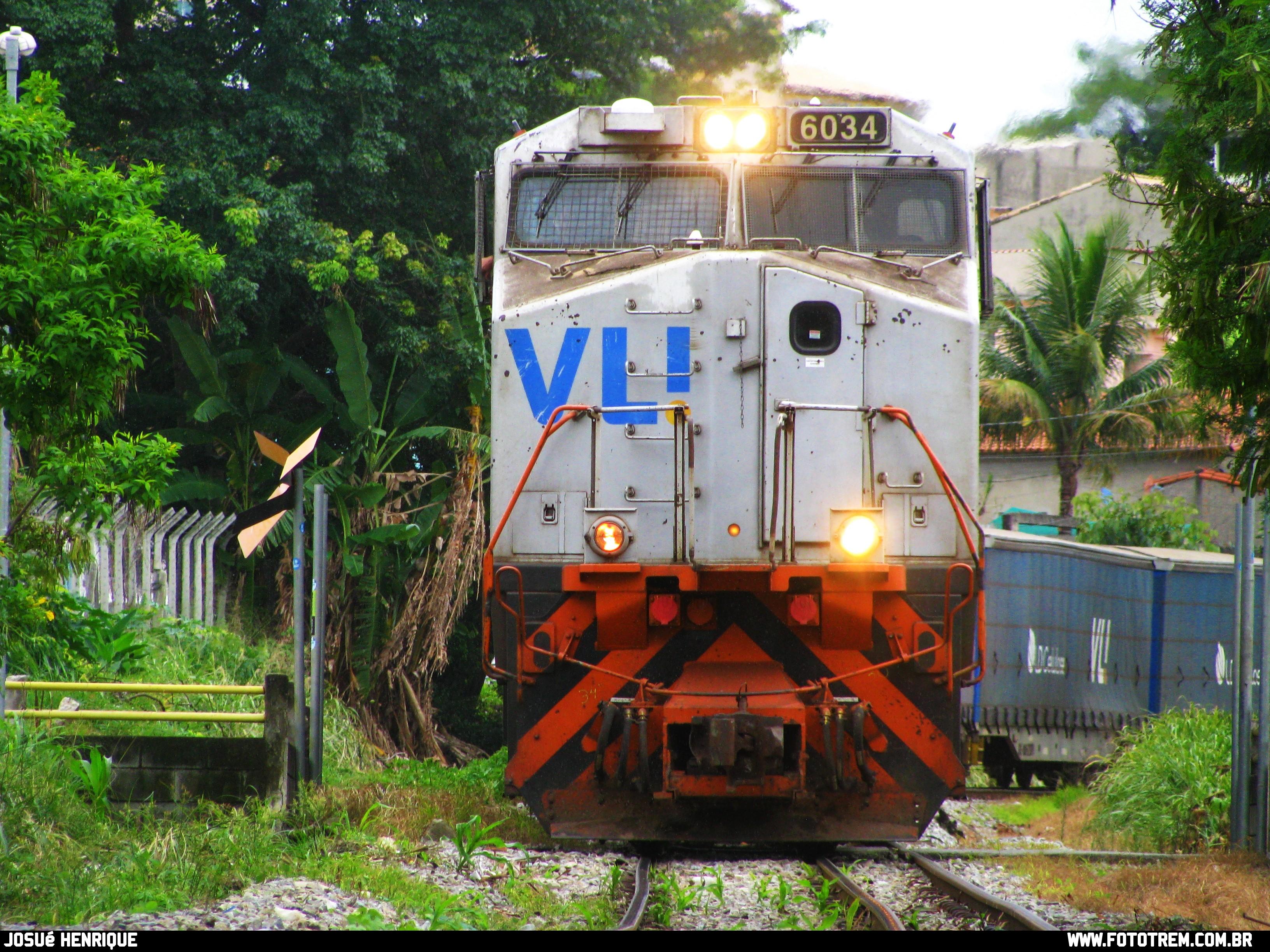 Foto Trem - VLI GE DASH 9-40BBW 6034 em Betim - MG