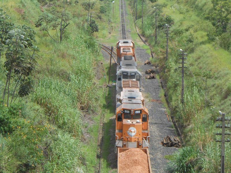 Foto Trem - FCA EMD SD40-T2 BB 8109 em Goiandira - GO