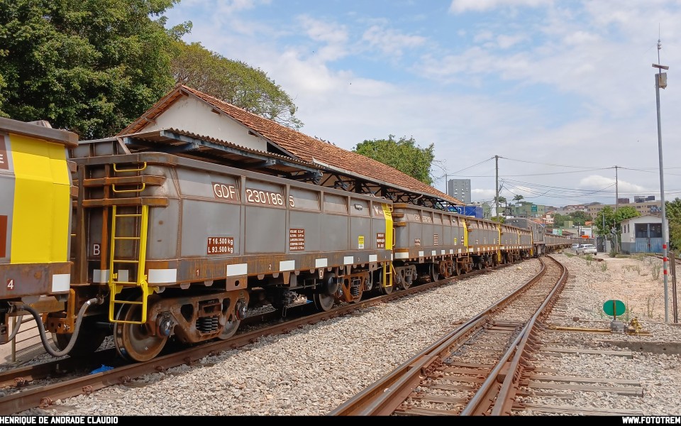 EFVM · Vagão GDF em Betim · MG
