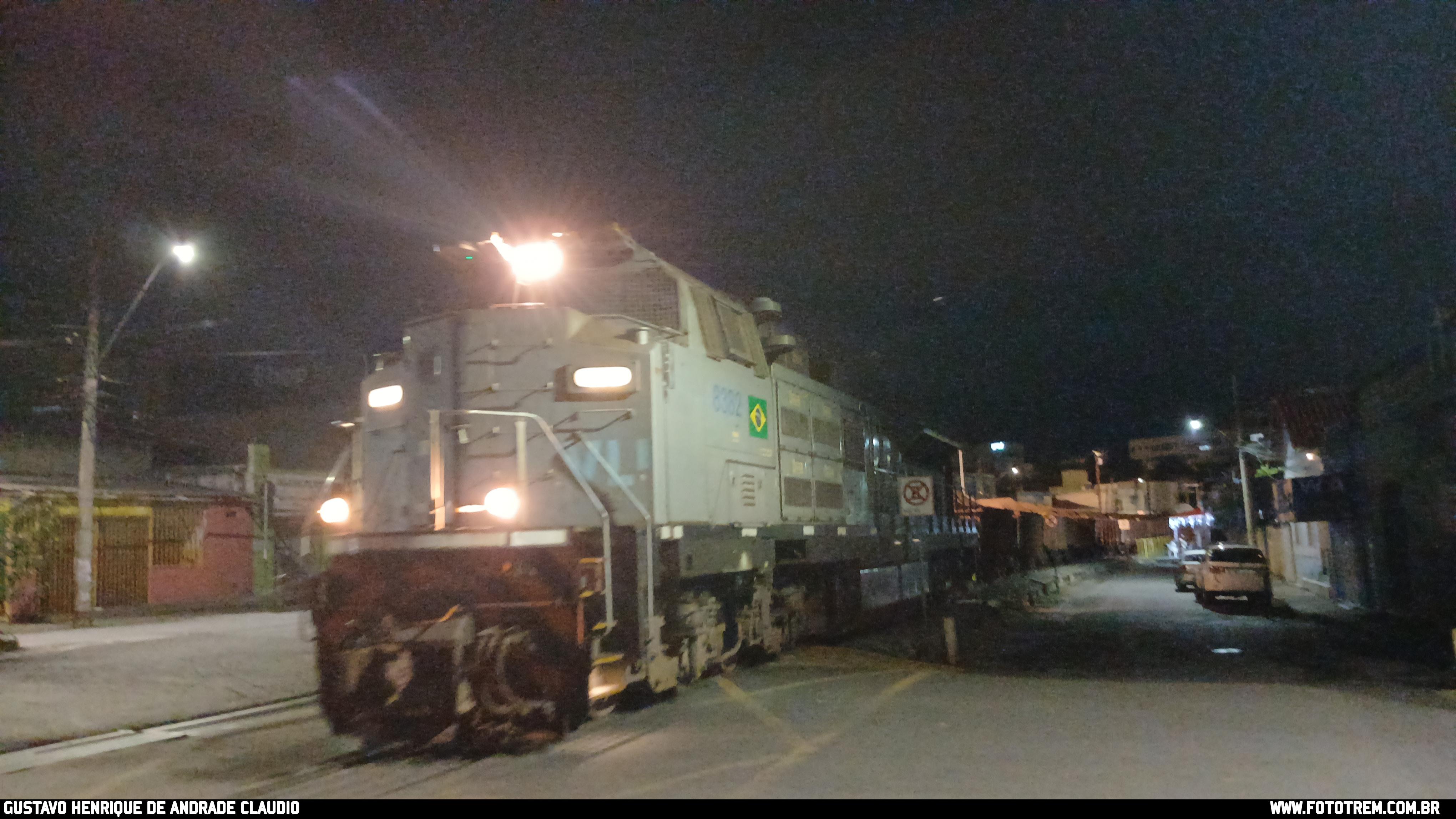 VLI EMD SD70Ace-BB 8382 em Betim - MG