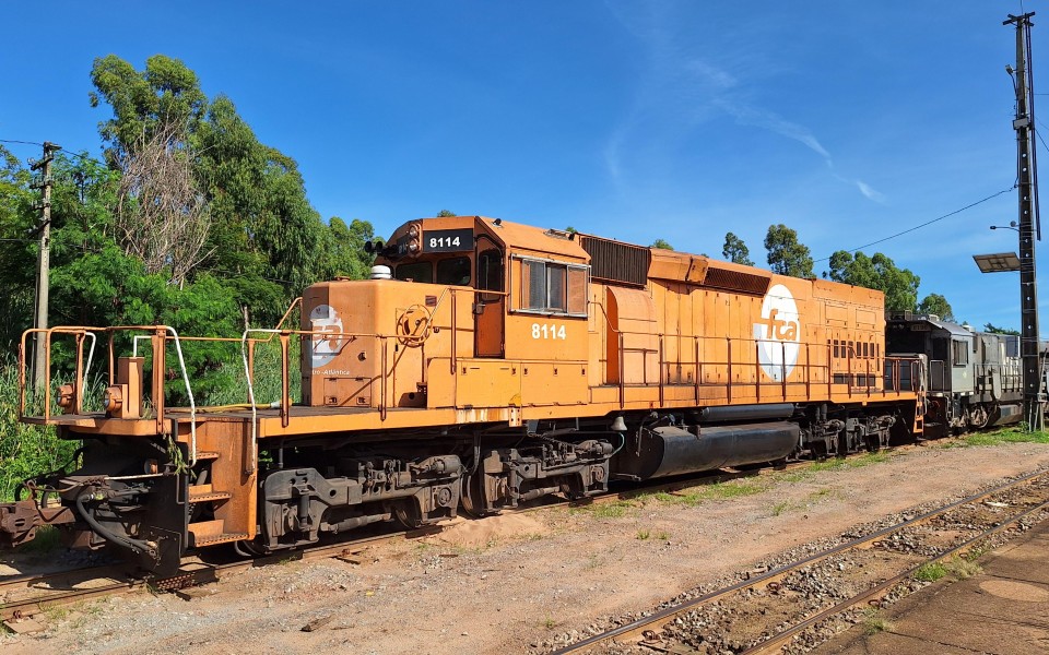 FCA · EMD SD40-T2 BB 8114 em Goiandira · GO