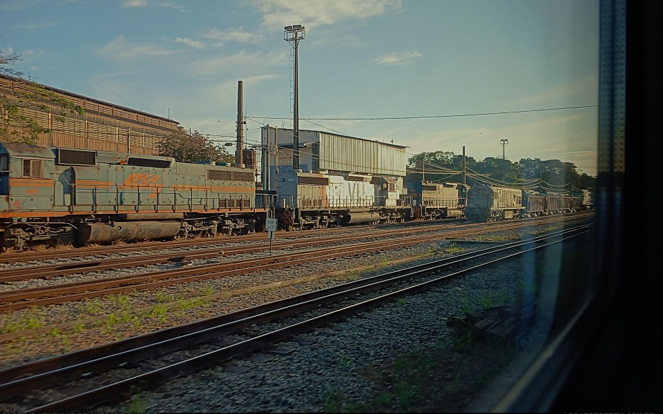 FCA · EMD SD40-2 BB 4818 em Belo Horizonte · MG