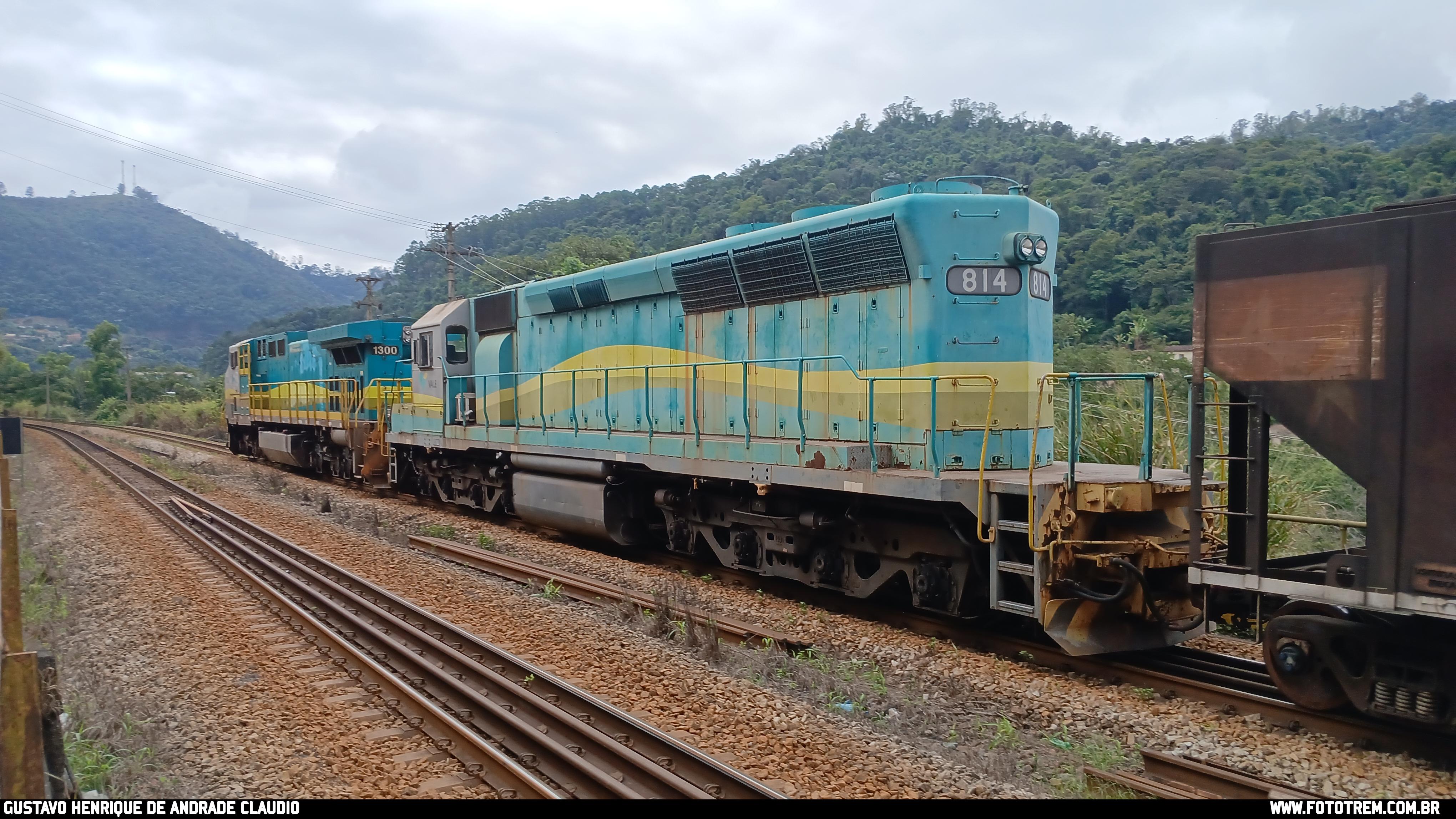 EF Vitória Minas EMD DDM45 814 em João Monlevade - MG