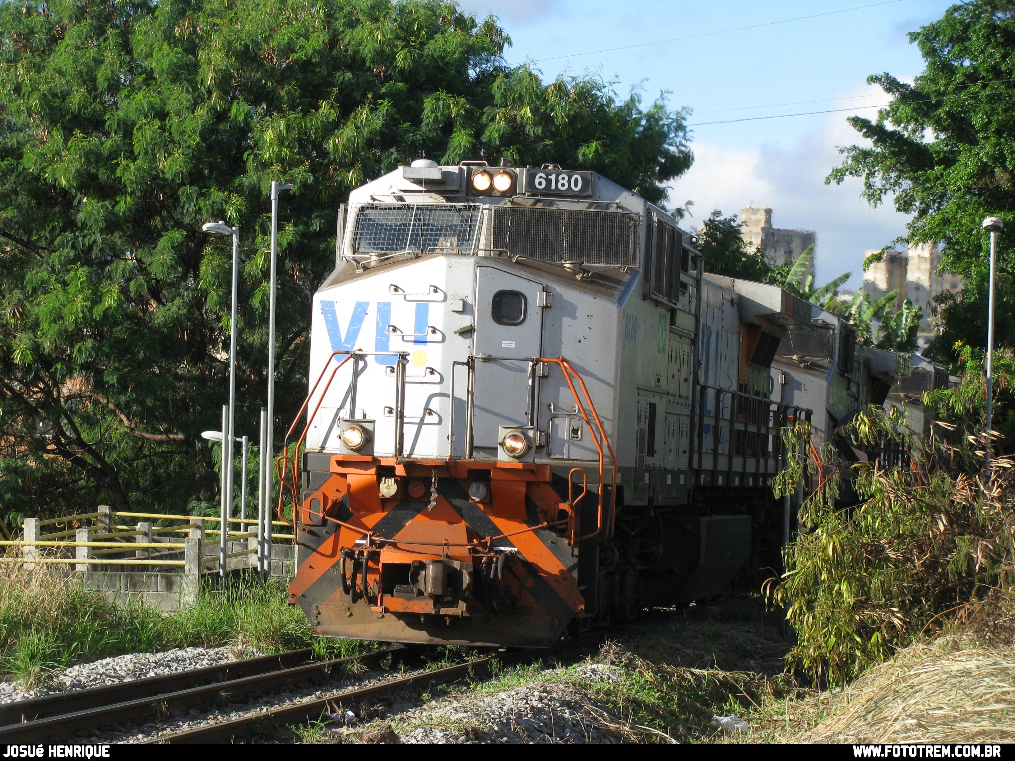 VLI GE DASH 9-40BBW 6180 em Betim - MG
