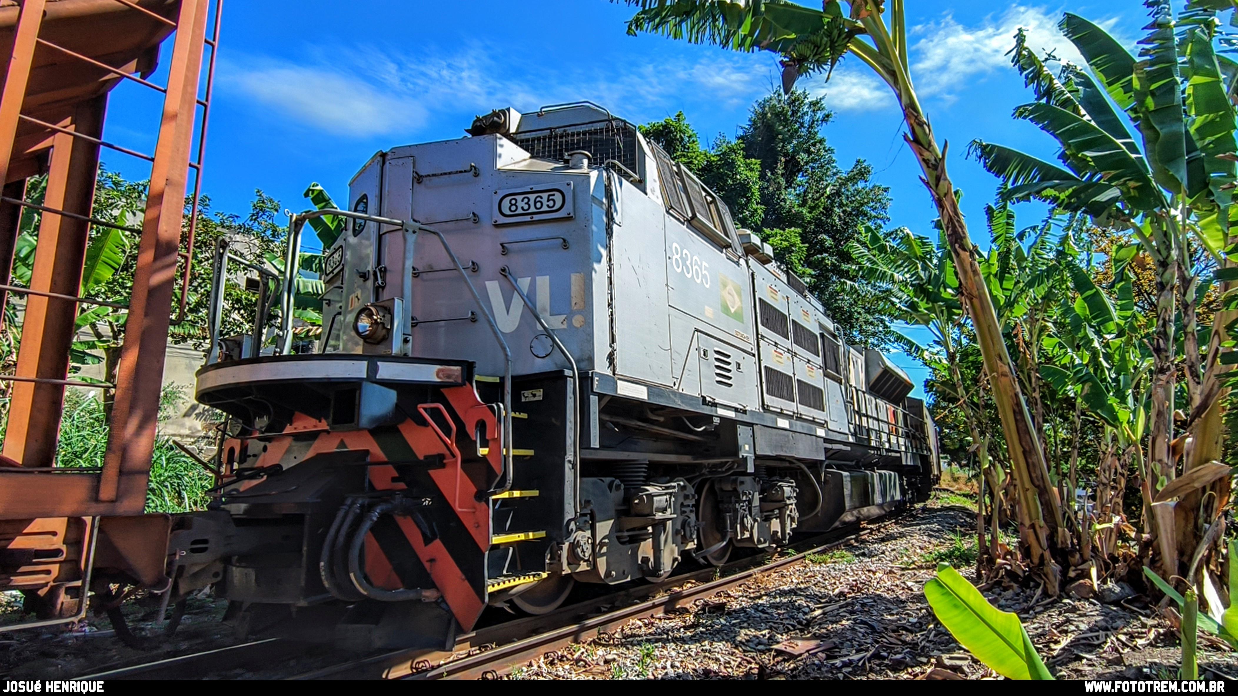 Foto Trem - VLI EMD SD70Ace-BB 8365 em Betim - MG