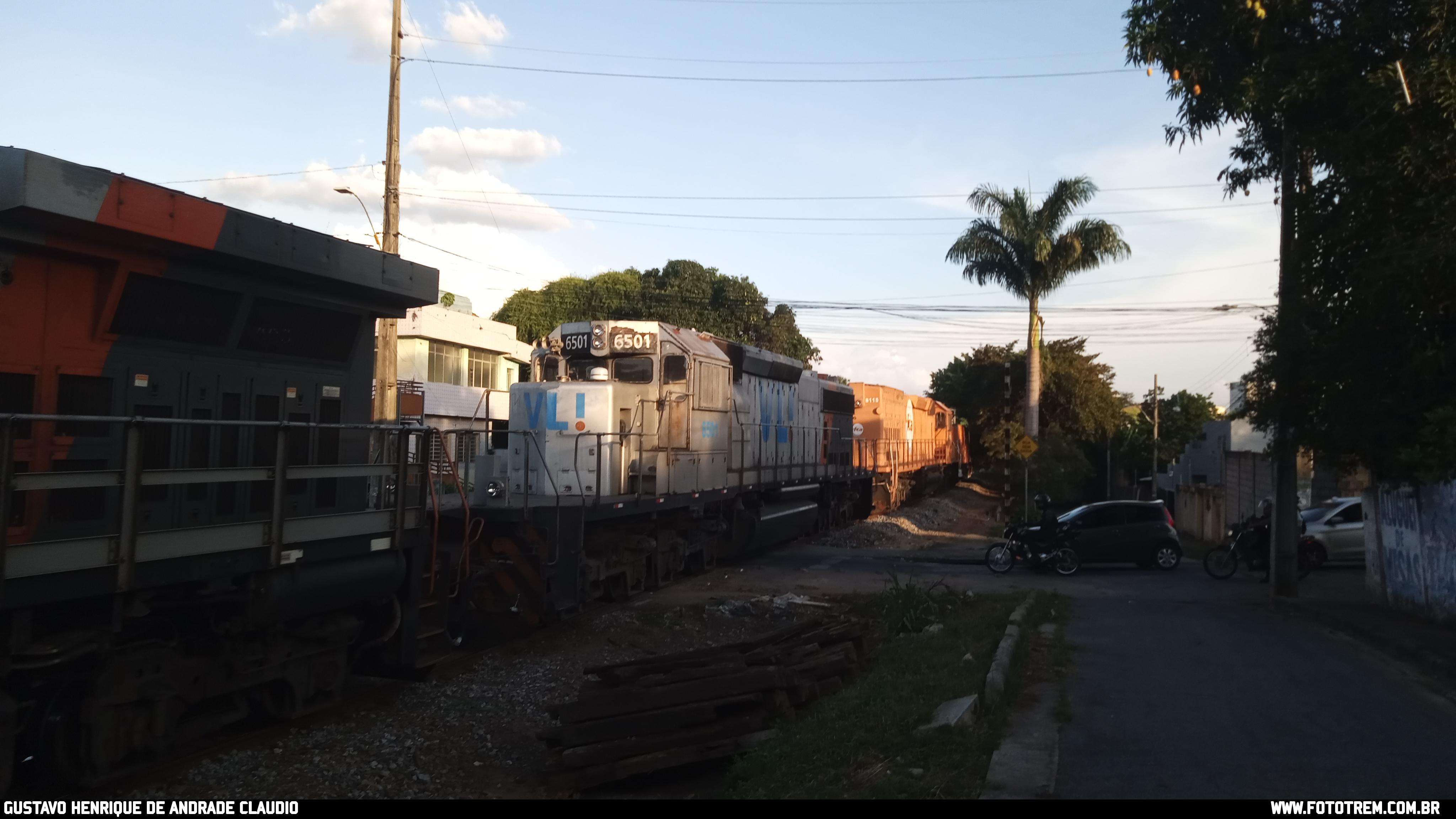 Foto Trem - VLI EMD SD40-2 BB 6501 em Betim - MG