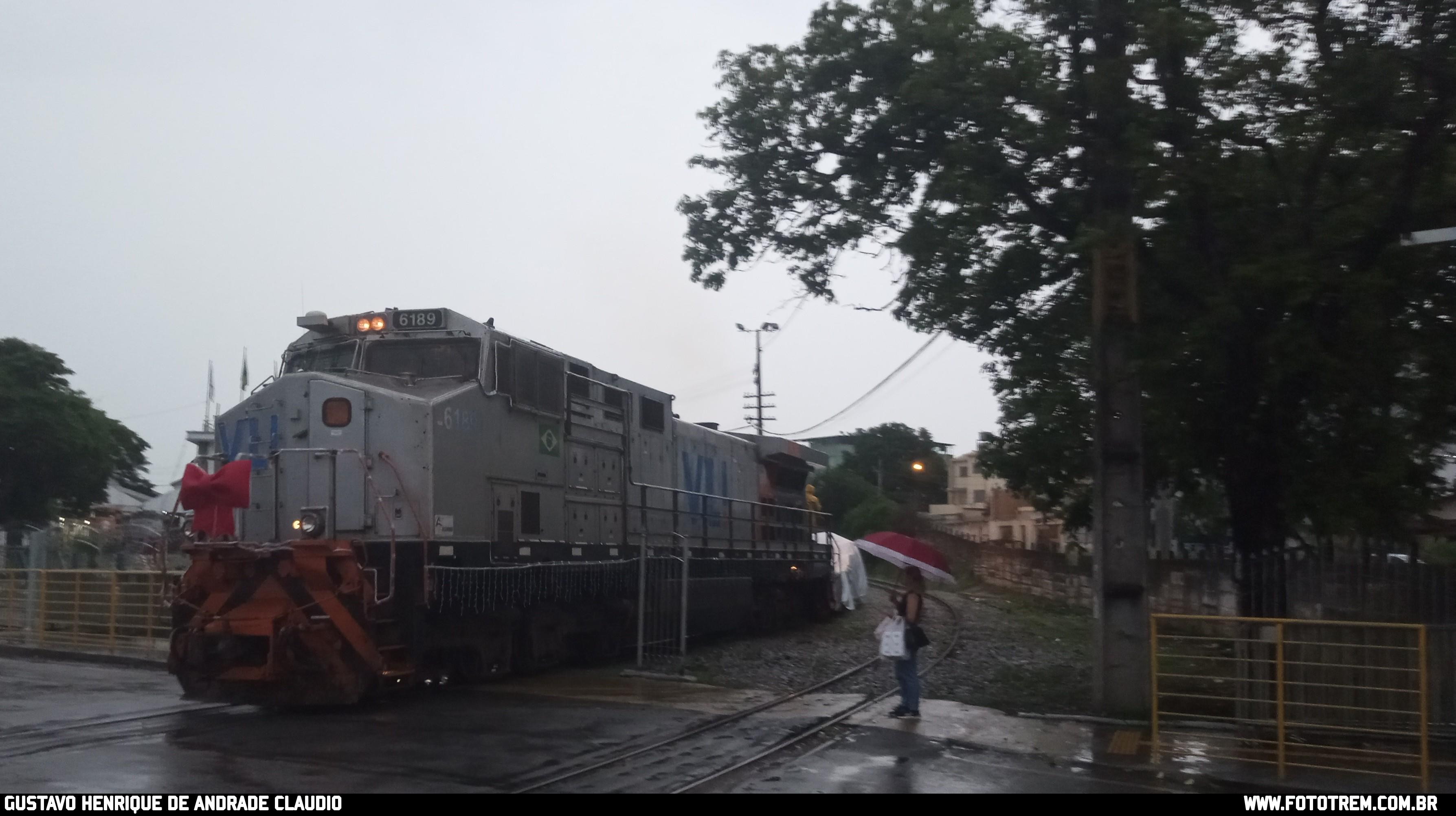 Foto Trem - VLI  6189 em Divinópolis - MG