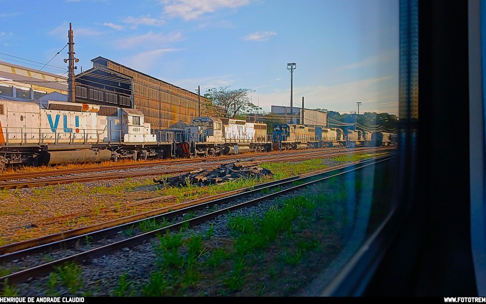 FCA · EMD SD40-2 BB 4801 em Belo Horizonte · MG