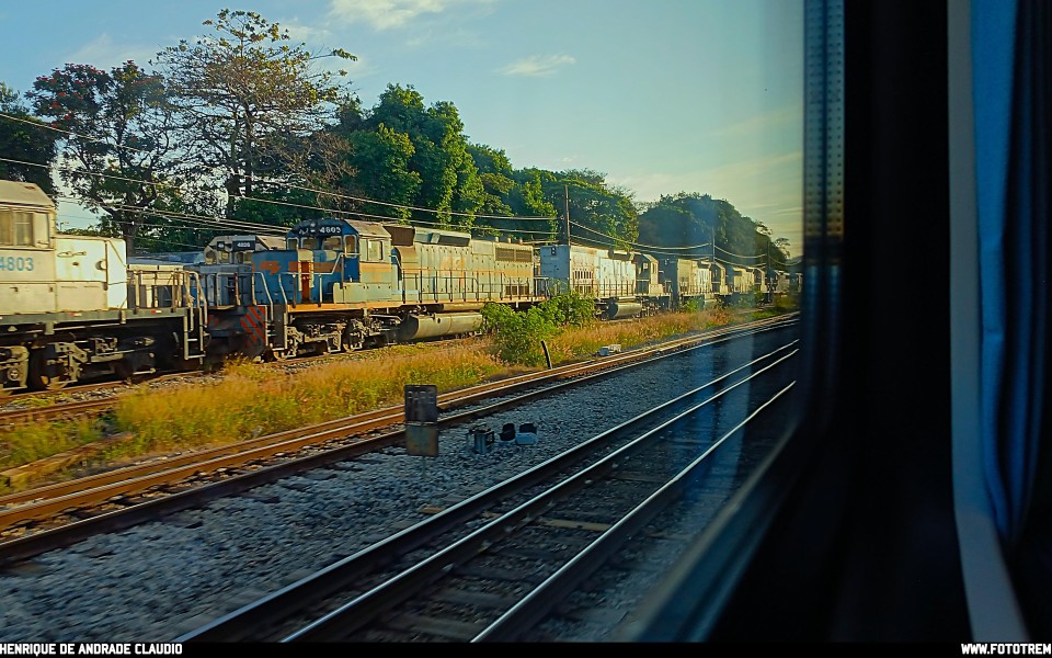 FCA · EMD SD40-2 BB 4803 em Belo Horizonte · MG