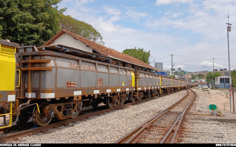 EFVM · Vagão GDF em Betim · MG