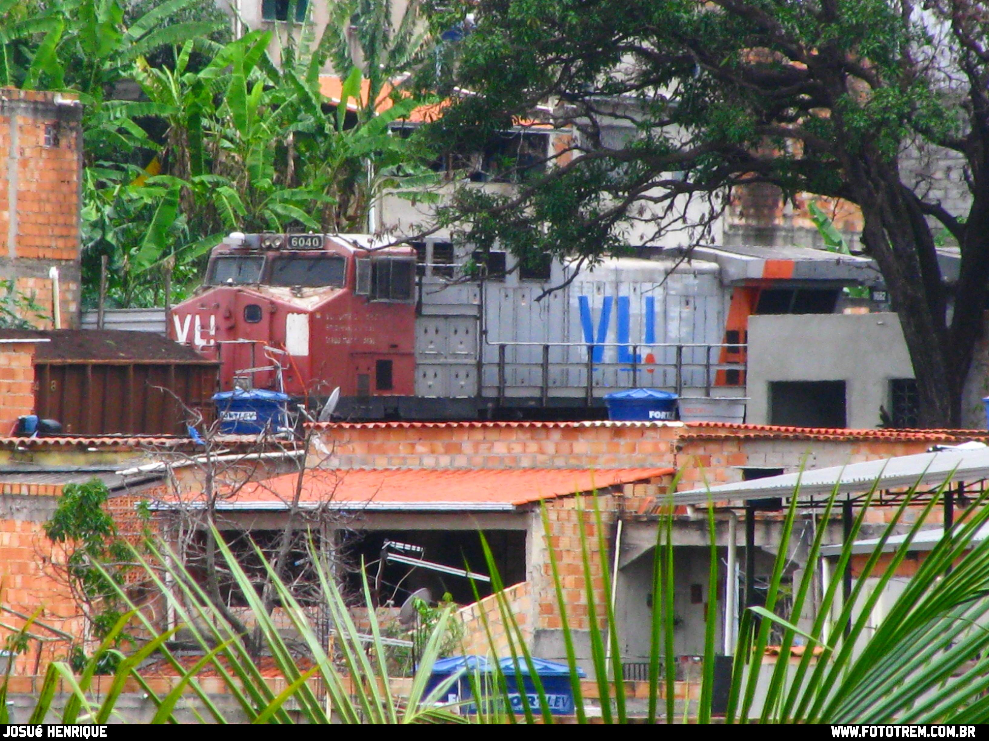 Foto Trem - VLI GE DASH 9-40BBW 6040 em Betim - MG