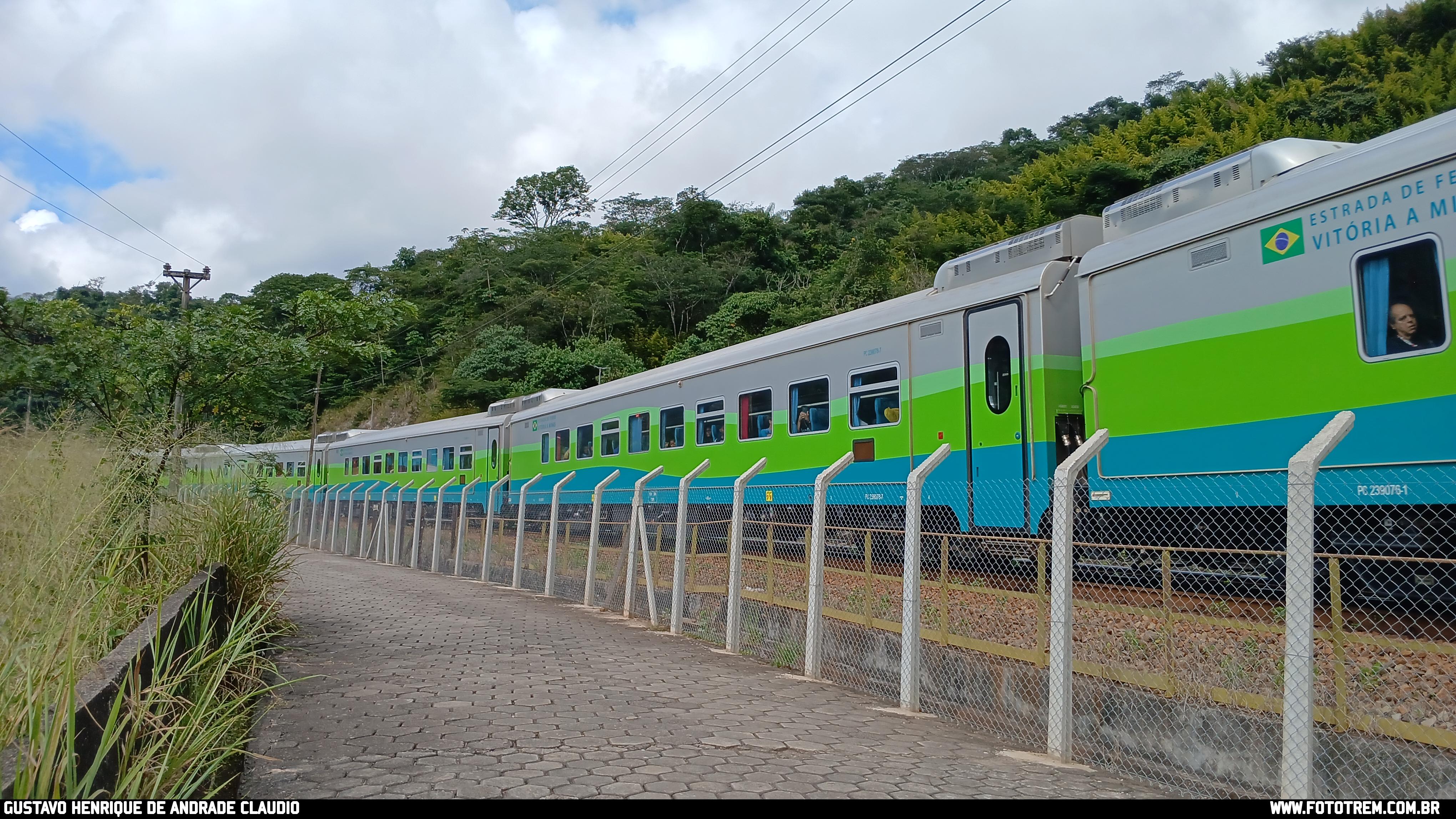 EF Vitória Minas Vagão  em João Monlevade - MG