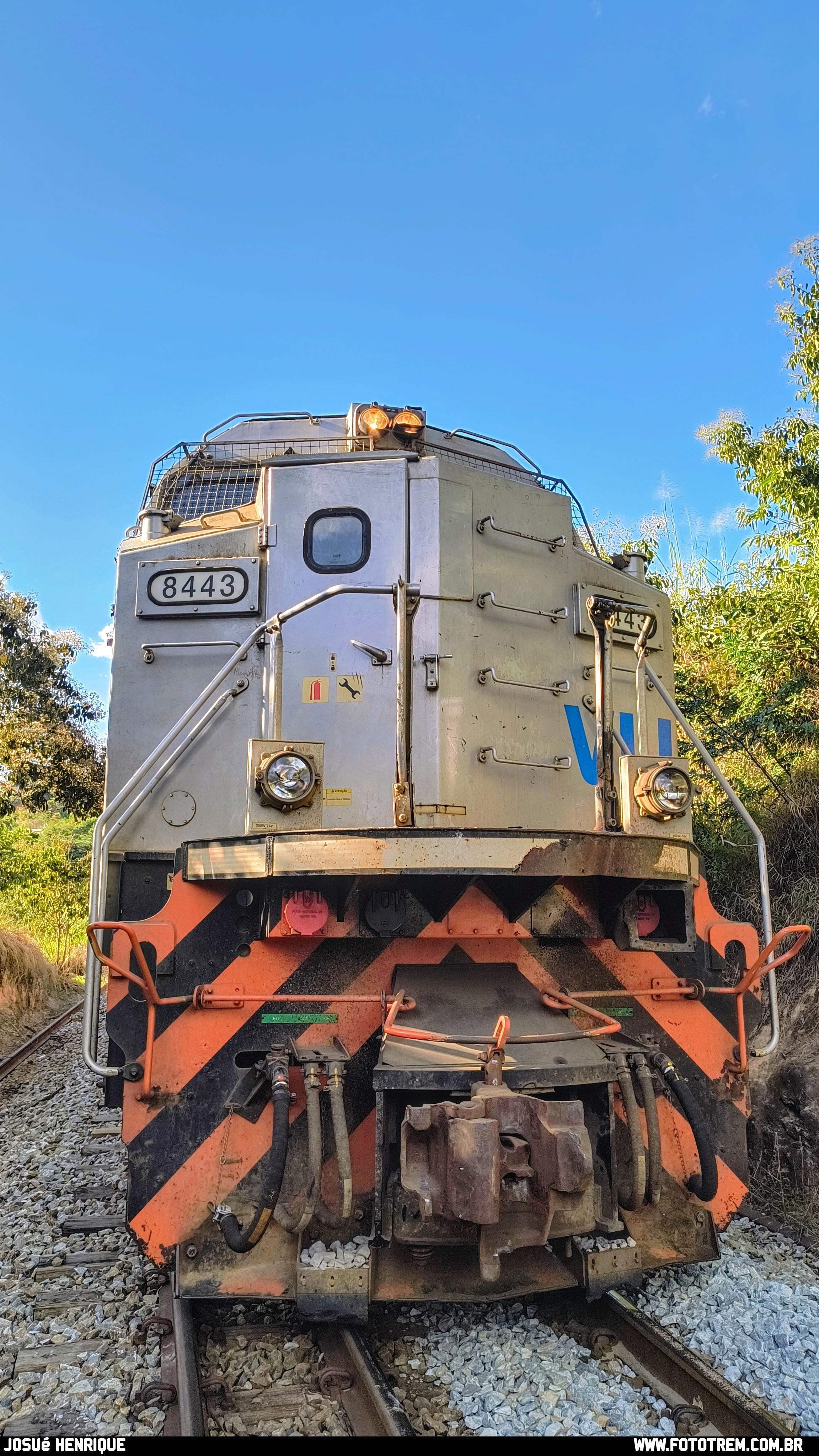 Foto Trem - VLI EMD SD70Ace-BB 8443 em Betim - MG