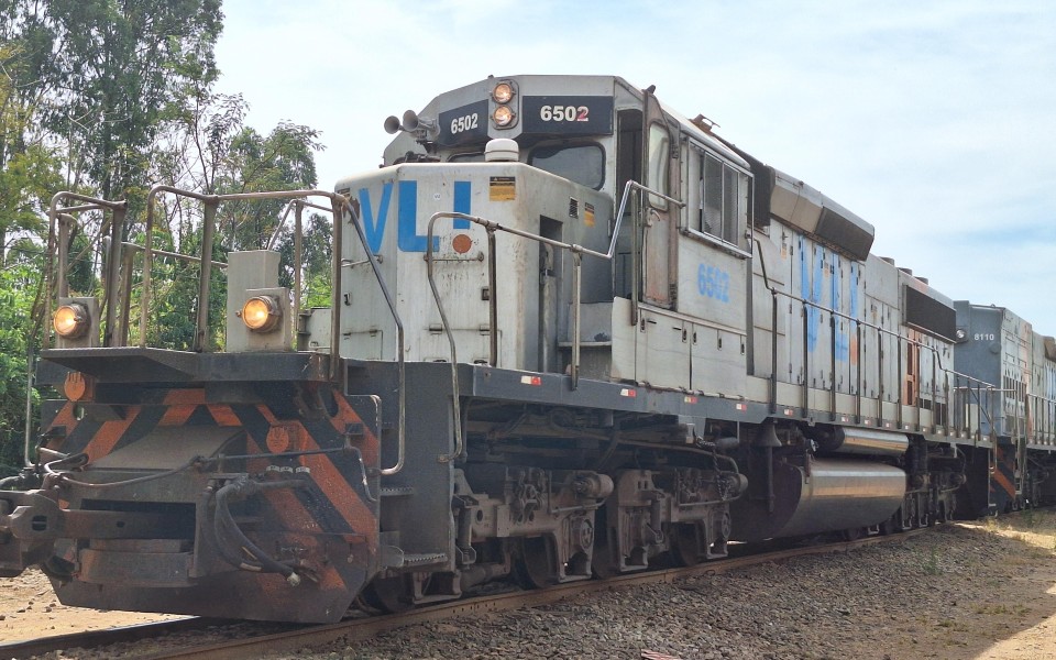 VLI · EMD SD40-2 BB 6502 em Goiandira · GO