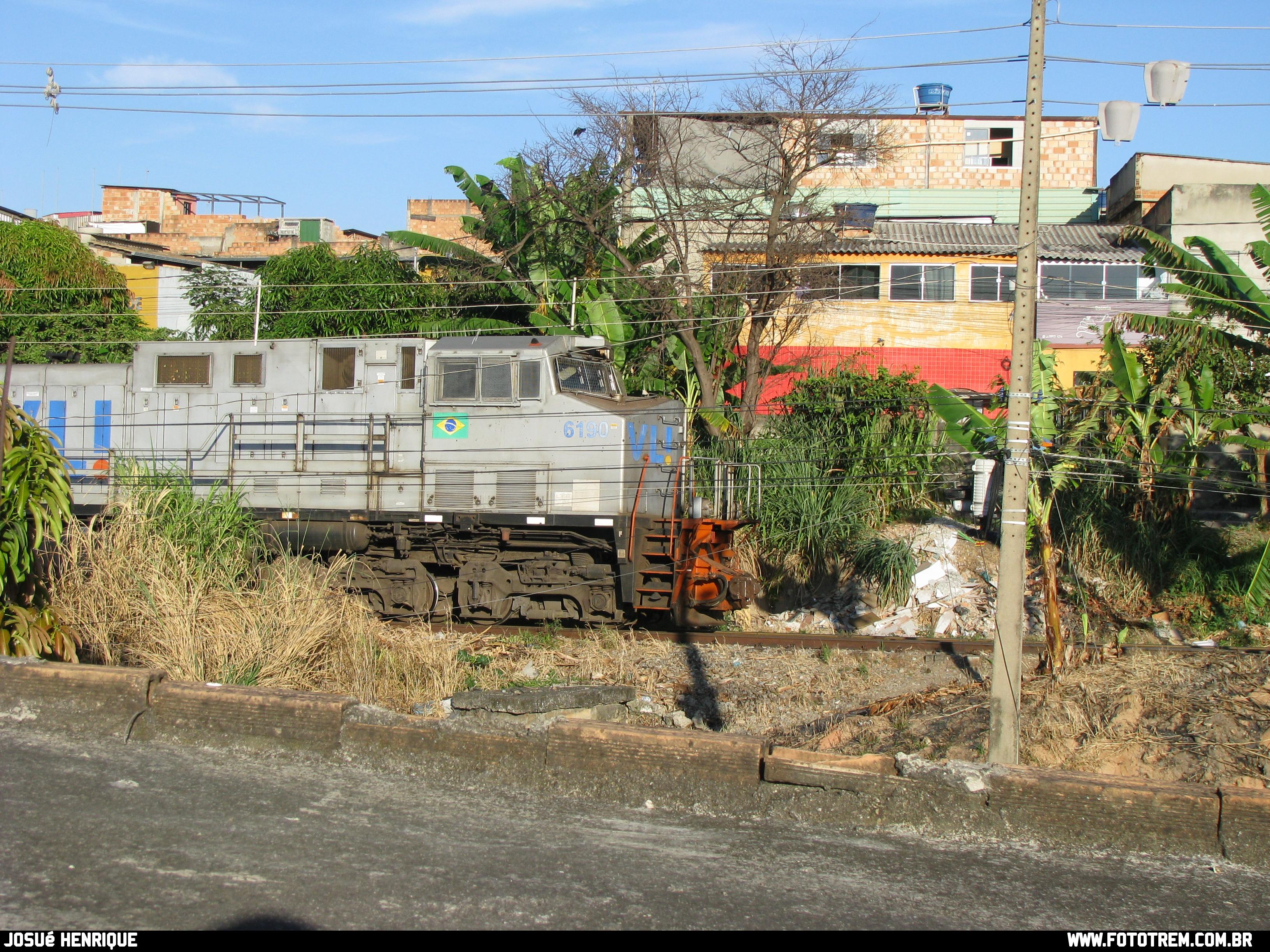 Foto Trem - VLI GE DASH 9-40BBW 6190 em Betim - MG