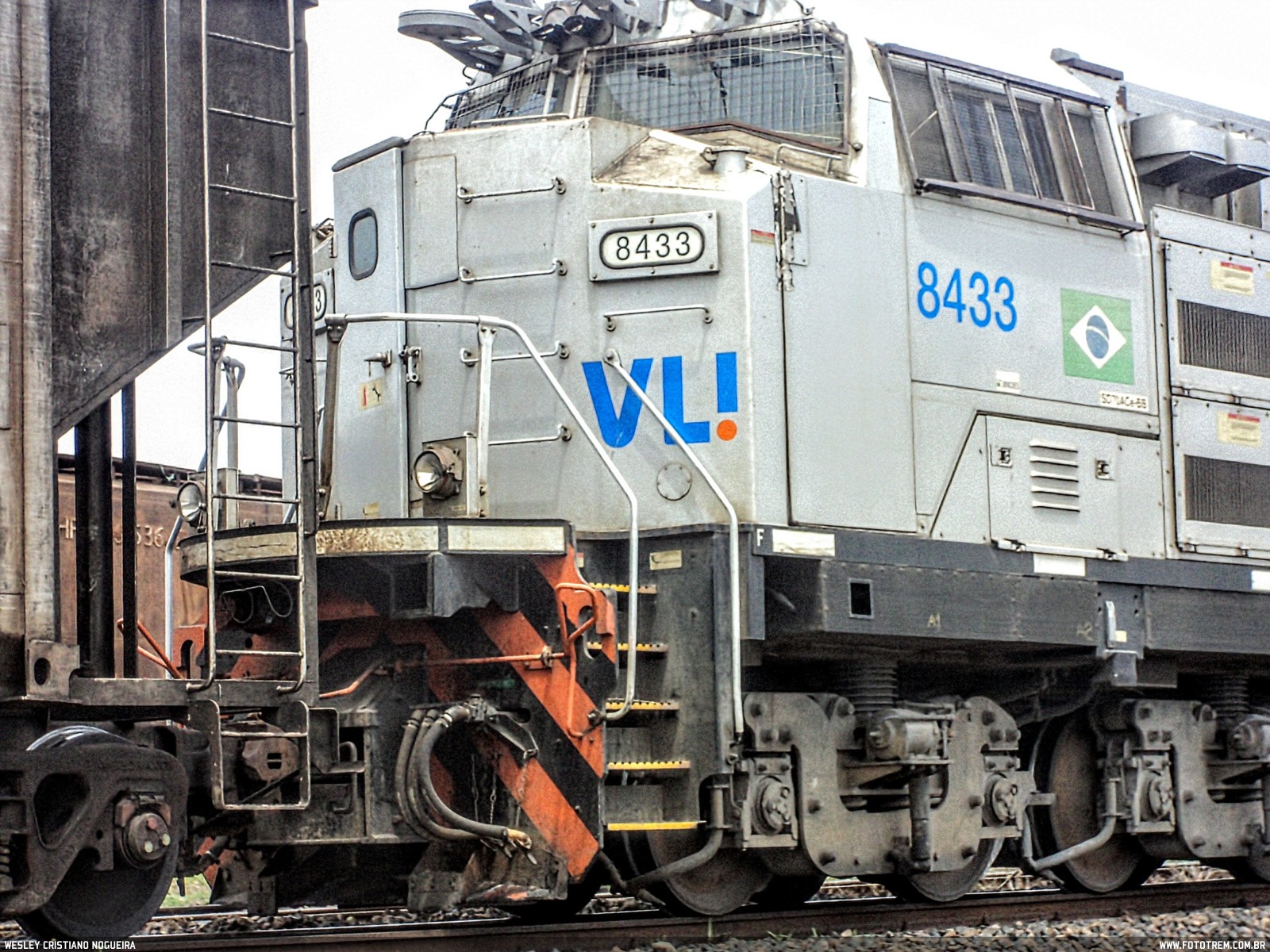 VLI EMD SD70Ace-BB 8433 em Casa Branca - SP