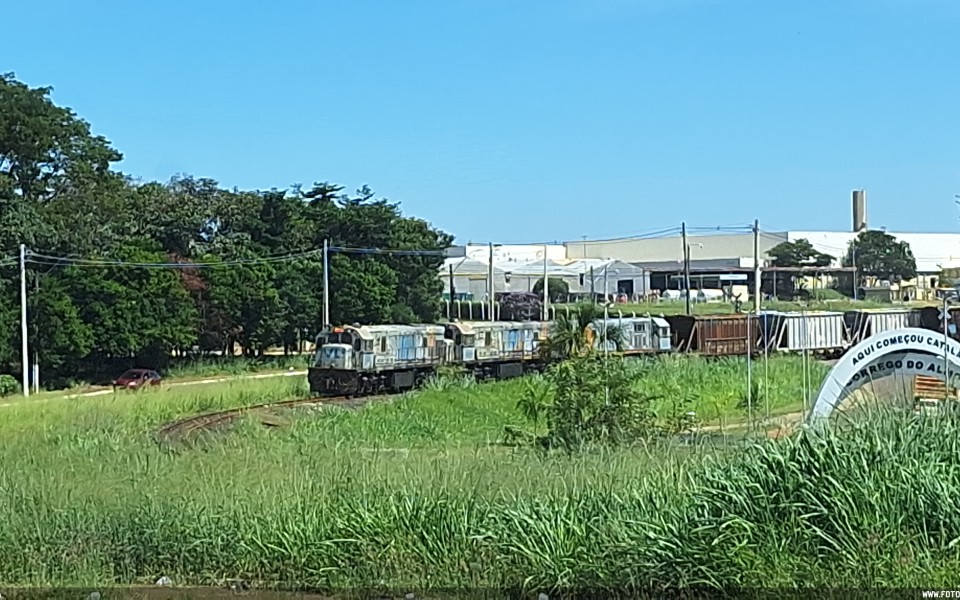 VLI GE U22C 2810 em Catalão - GO
