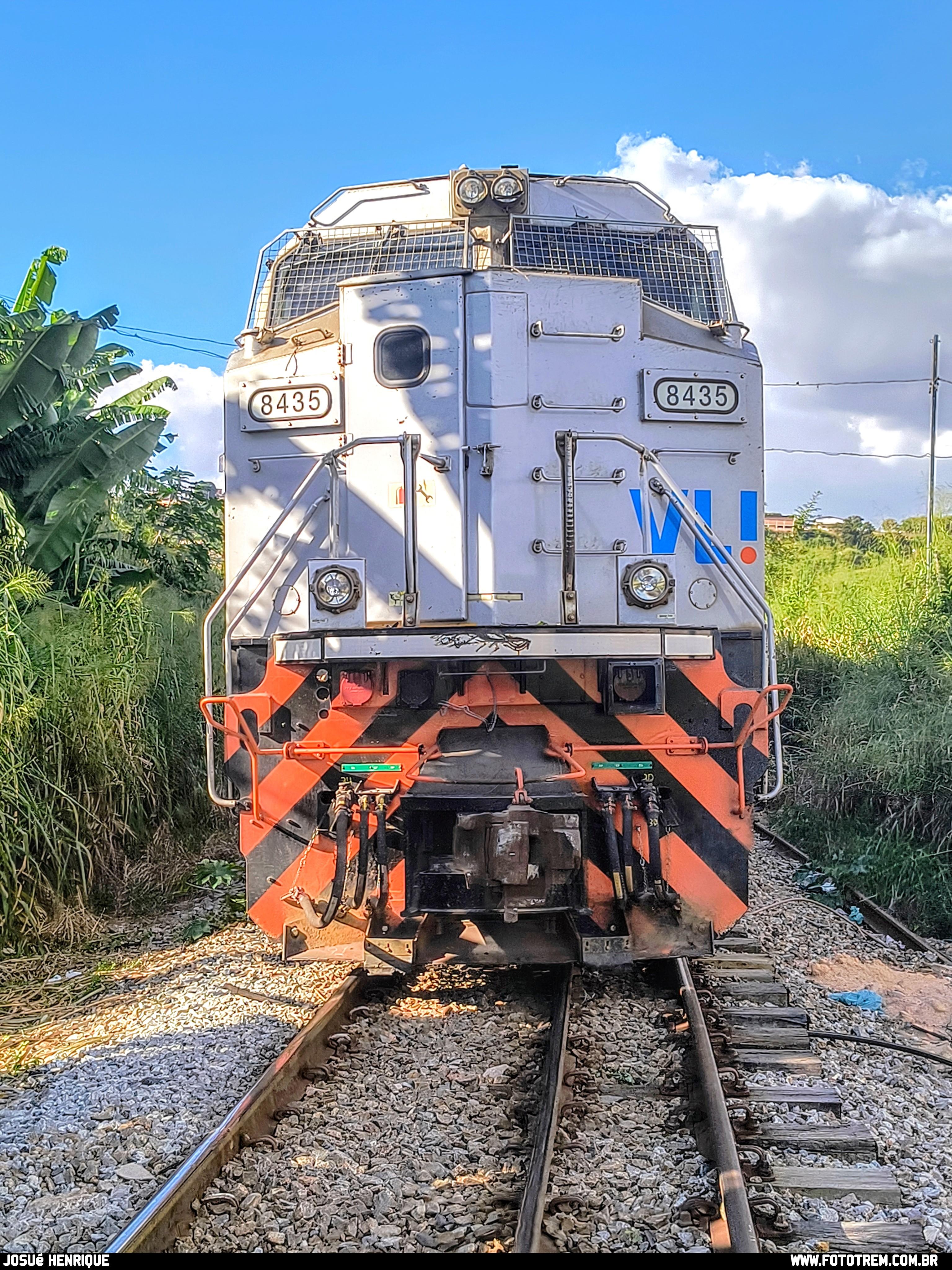 Foto Trem - VLI EMD SD70Ace-BB 8435 em Betim - MG