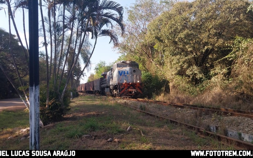 VLI · GE DASH 9-40BBW 6034 em Lagoa da Prata · MG