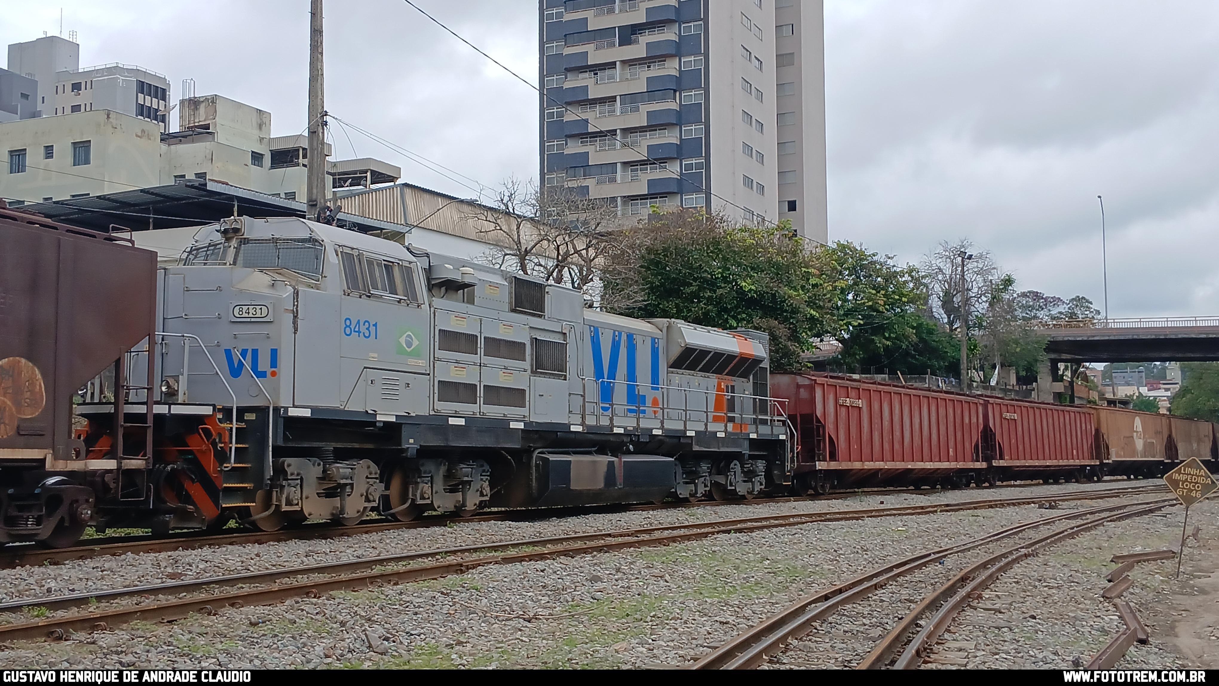 VLI EMD SD70Ace-BB 8431 em Divinópolis - MG