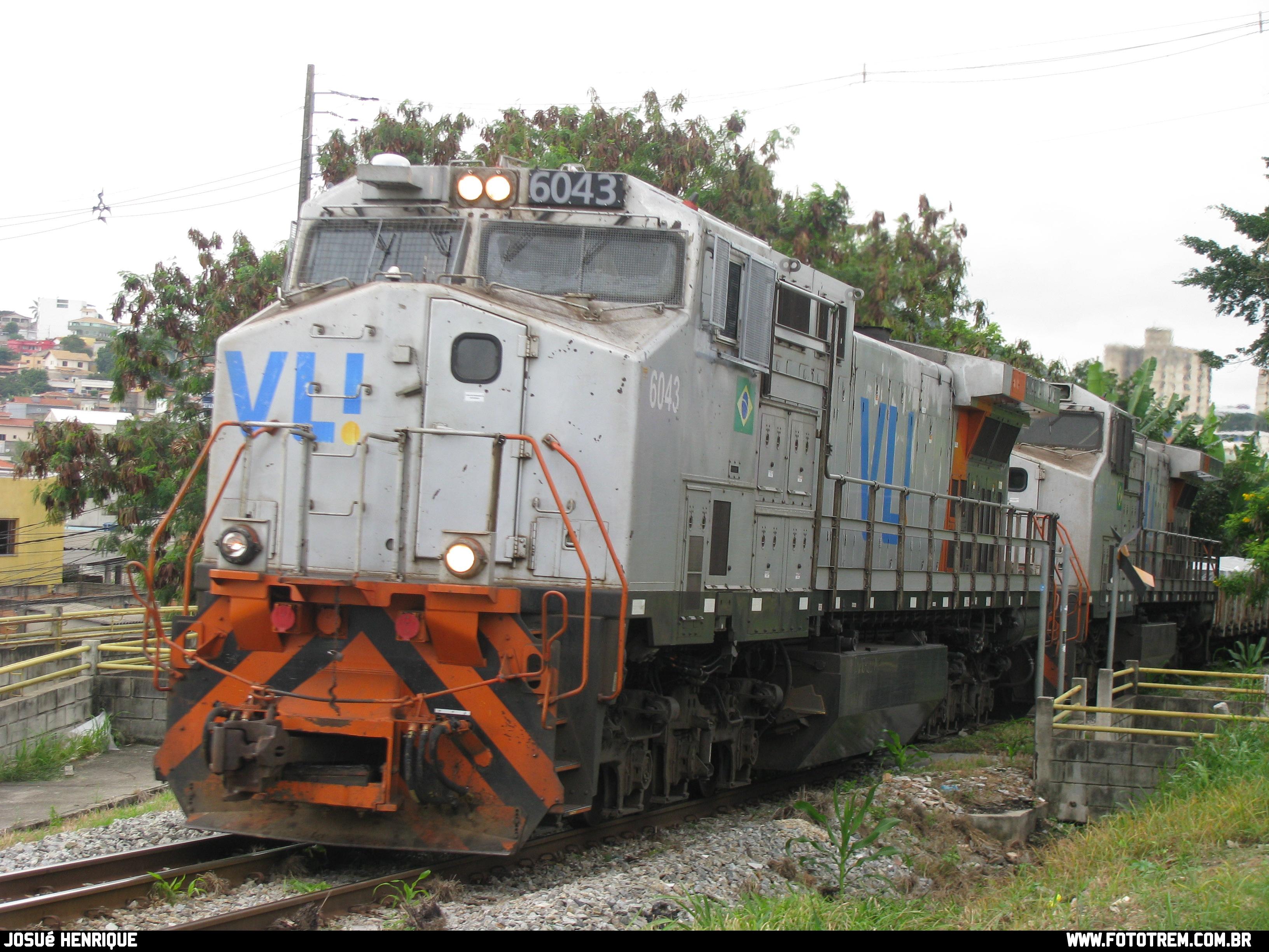 Foto Trem - VLI GE DASH 9-40BBW 6043 em Betim - MG