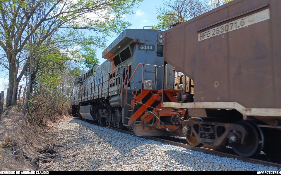 VLI · GE BB40-9WM 6034 em Itaúna · MG